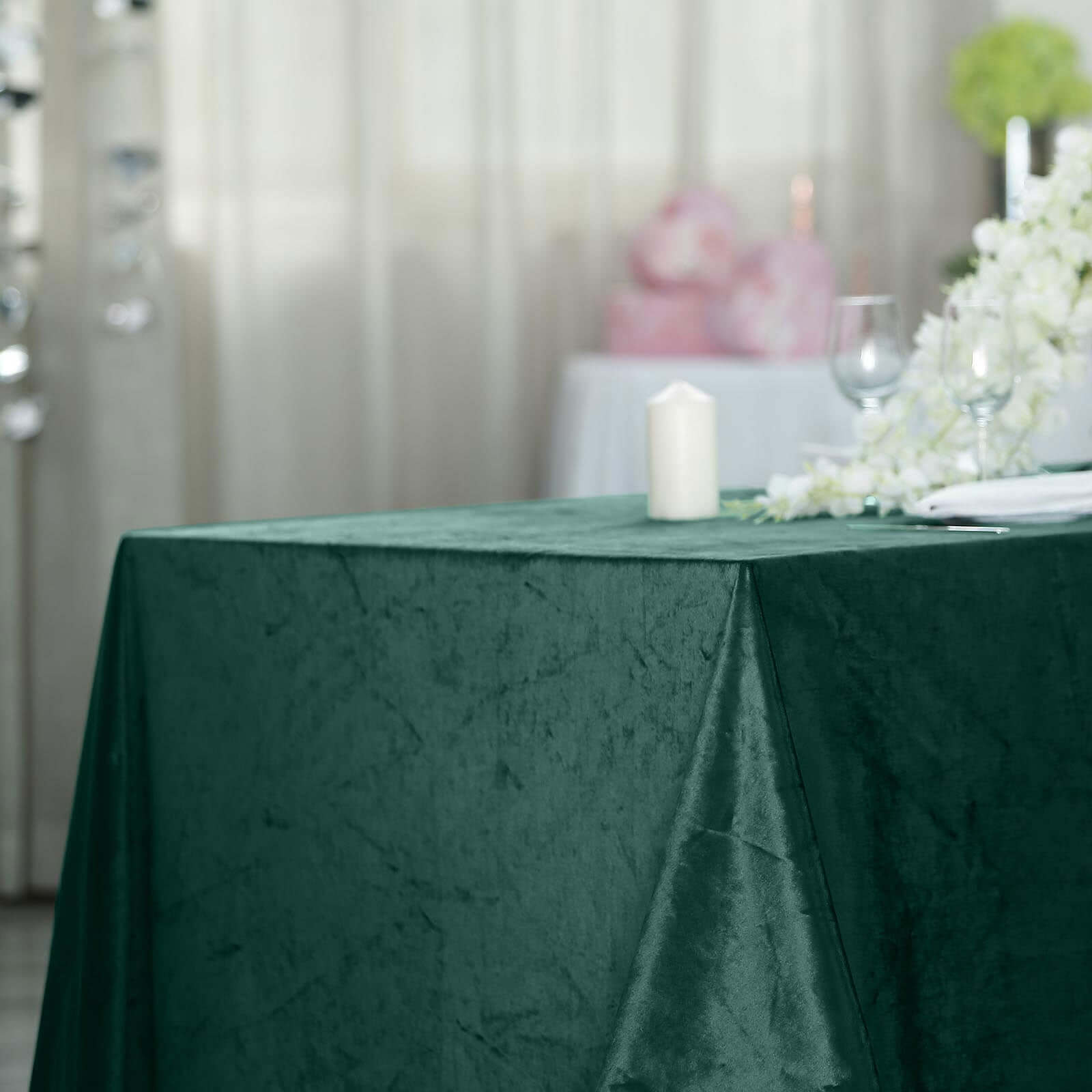 Premium Velvet 90x156 Rectangle Tablecloth Hunter Emerald Green - Reusable Soft & Seamless Table Cover