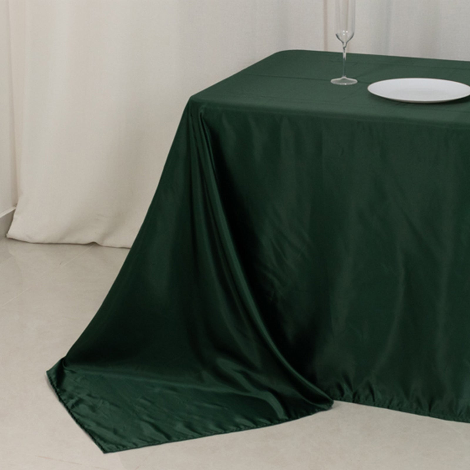 Lamour Satin 90x156 Rectangle Tablecloth Hunter Emerald - Luxurious, Soft Seamless Table Cover