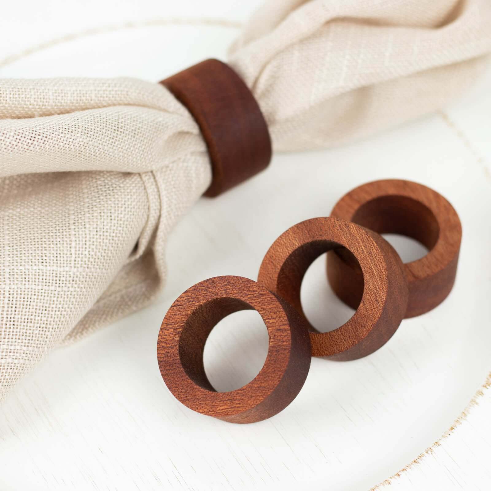 4 Pack 1.75 Cinnamon Brown Rustic Hardwood Farmhouse Napkin Rings, Boho Napkin Holder Wood Slices