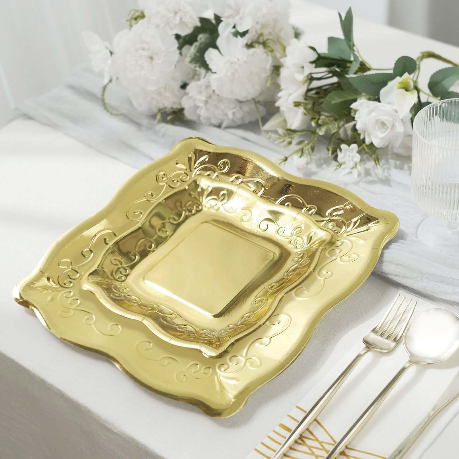 25-Pack Paper 11 Square Dinner Plates in Gold with Vintage Pottery Embossed Design - Shiny Metallic Disposable Serving Plates for Glamorous Dinners & Events