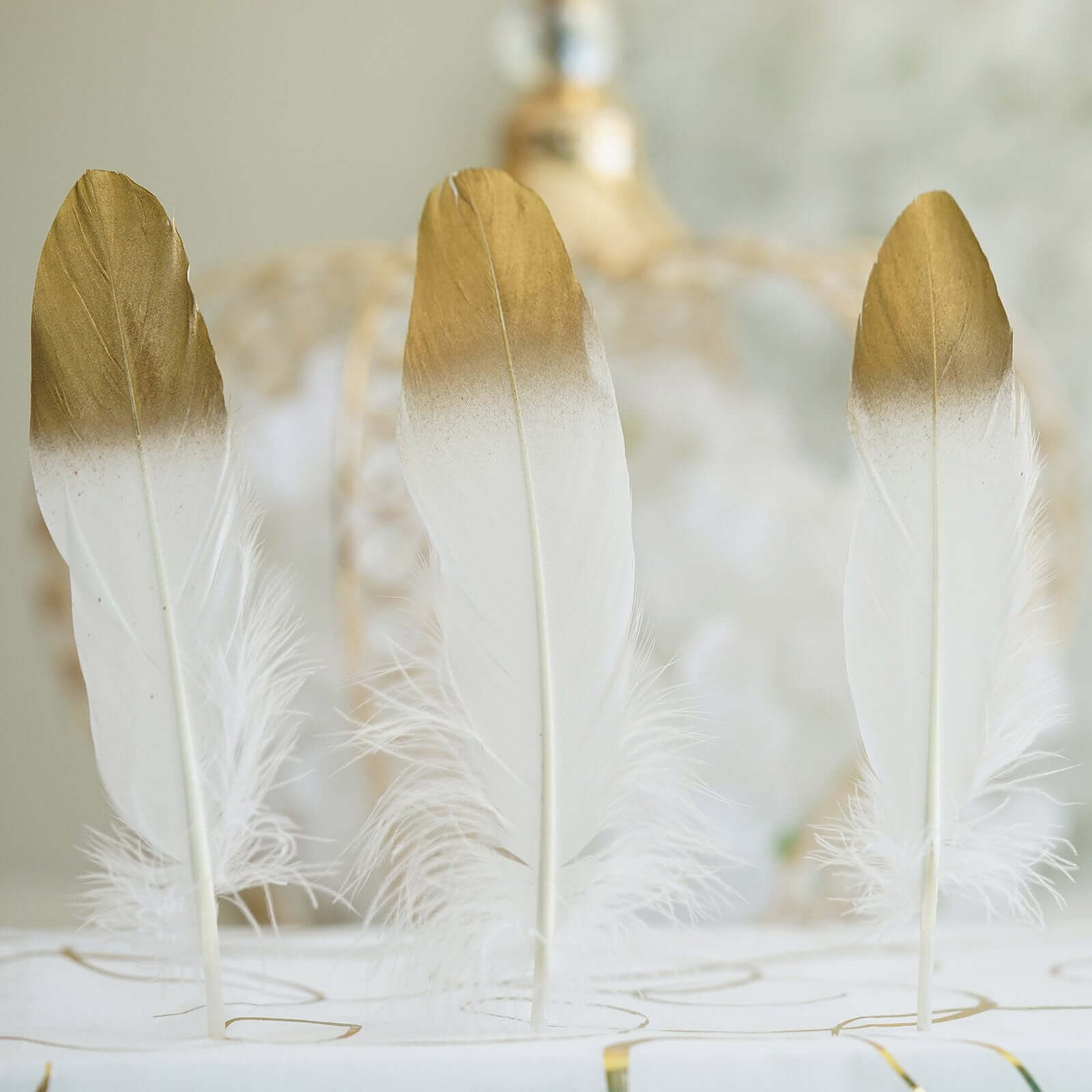 30 Pack Metallic Gold Dipped White Real Goose Feathers, Craft Feathers For Party Decoration