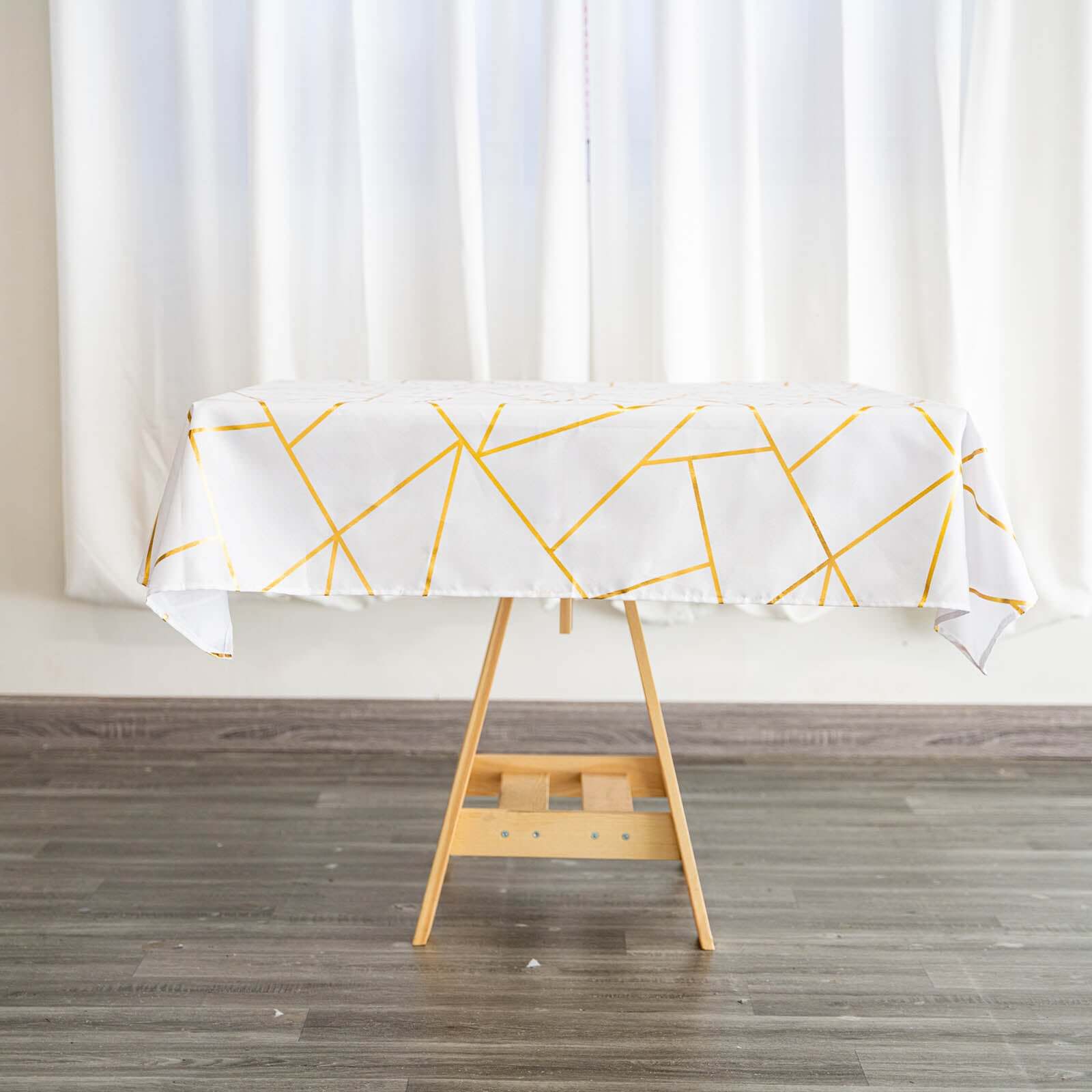 Polyester 54x54 Square Tablecloth White with Gold Foil Geometric Pattern - Wrinkle-Resistant & Durable for Stylish Settings