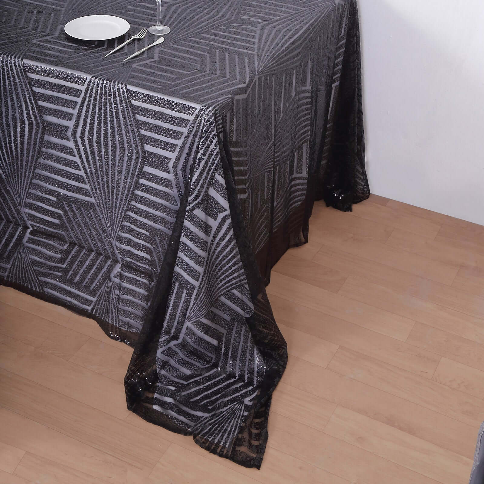 Sequin 90x132 Rectangle Tablecloth Black - Seamless Diamond Table Cover