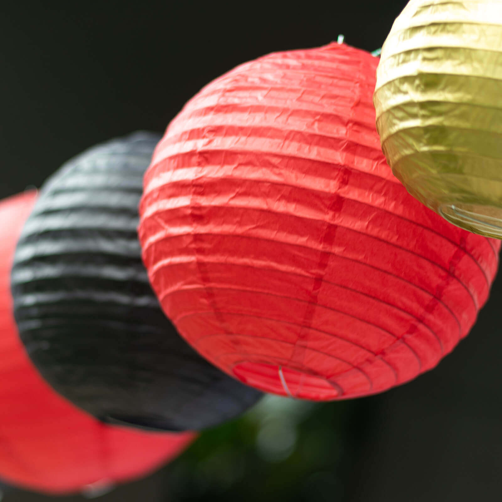 Set of 8 Mixed Red Gold Hanging Paper Lanterns, Decorative Round Chinese Sky Lanterns, Assorted Sizes - 6,8,10,14