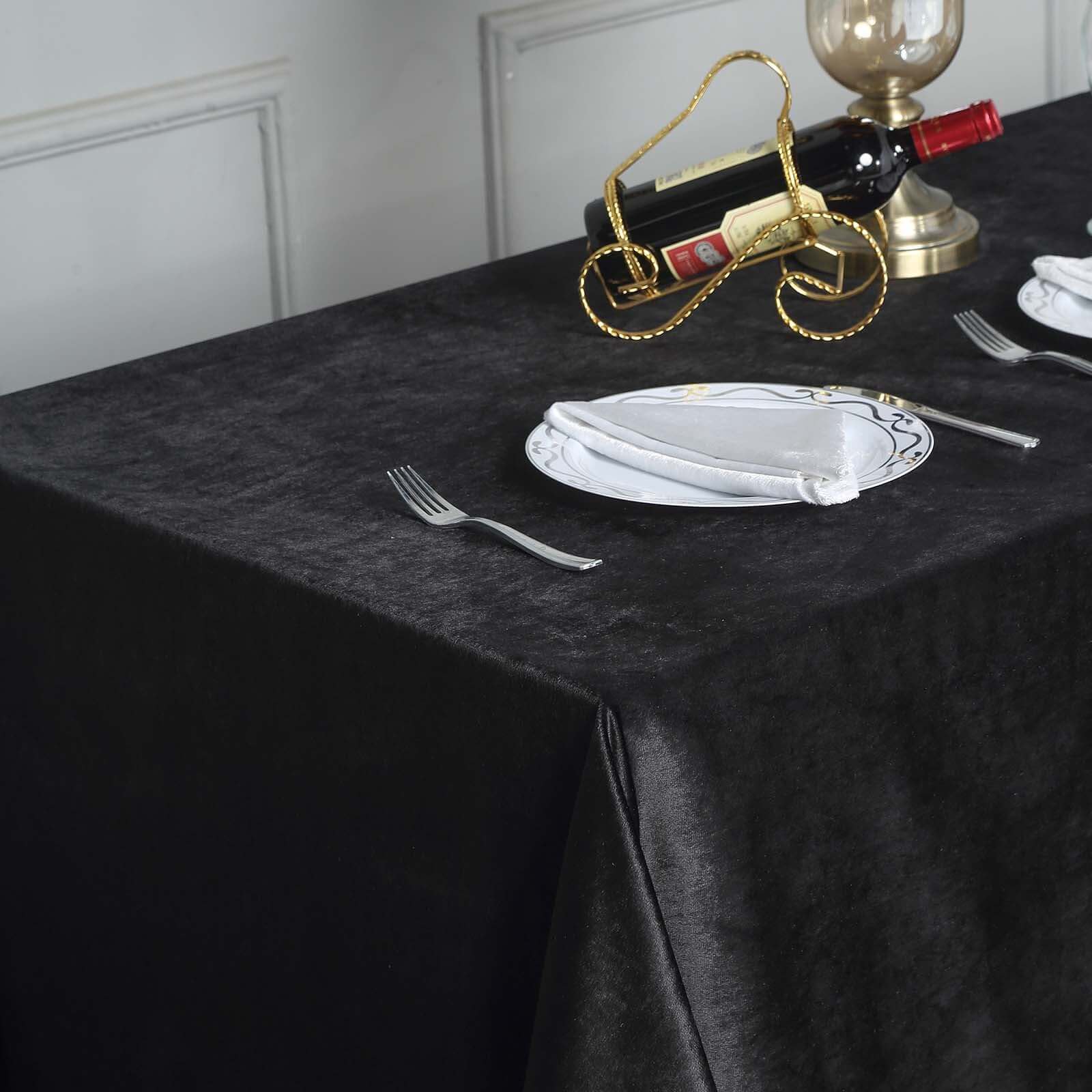 Premium Velvet 90x132 Rectangle Tablecloth Black - Reusable Soft & Polished Seamless Table Cover for Luxury Weddings & Events