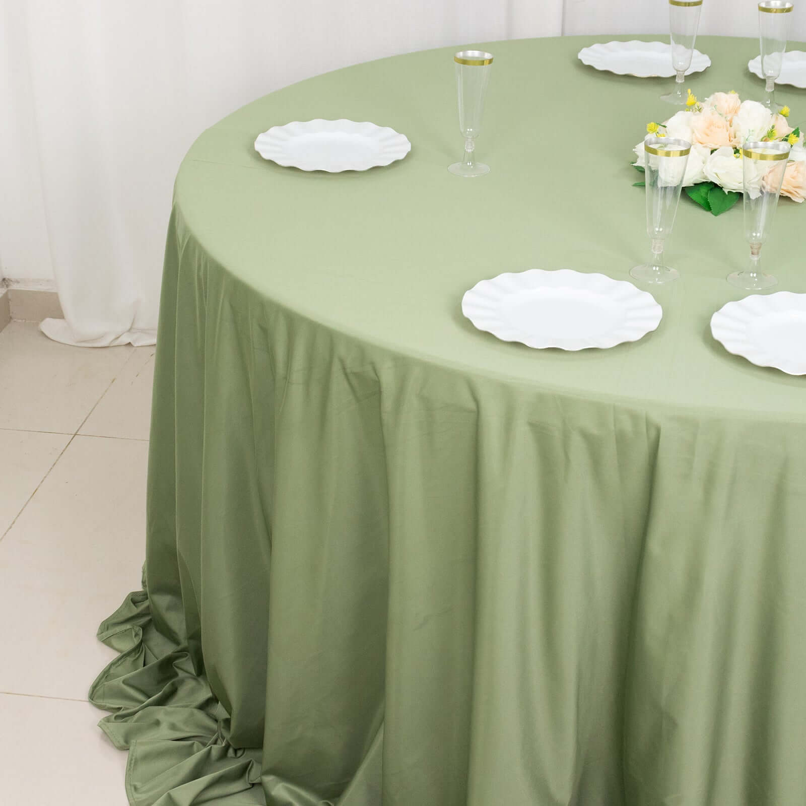 Premium Scuba Round 132 Tablecloth Dusty Sage Green - Wrinkle Free & Stain Resistant Seamless Table Cover