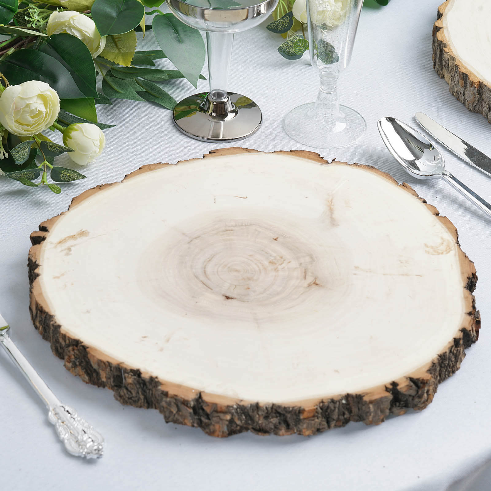 12 Dia Natural Wood Charger Plates With Bark Edge Wood Slice Chargers Rustic Wedding Table Settings