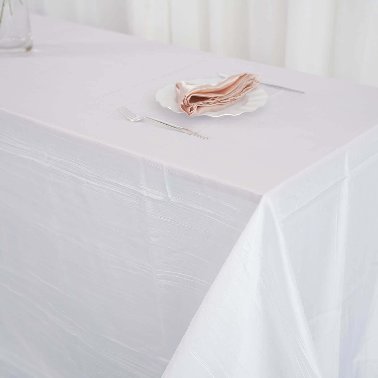 Taffeta 90x156 Rectangle Tablecloth White - Seamless Accordion Crinkle Design for Stylish Celebrations