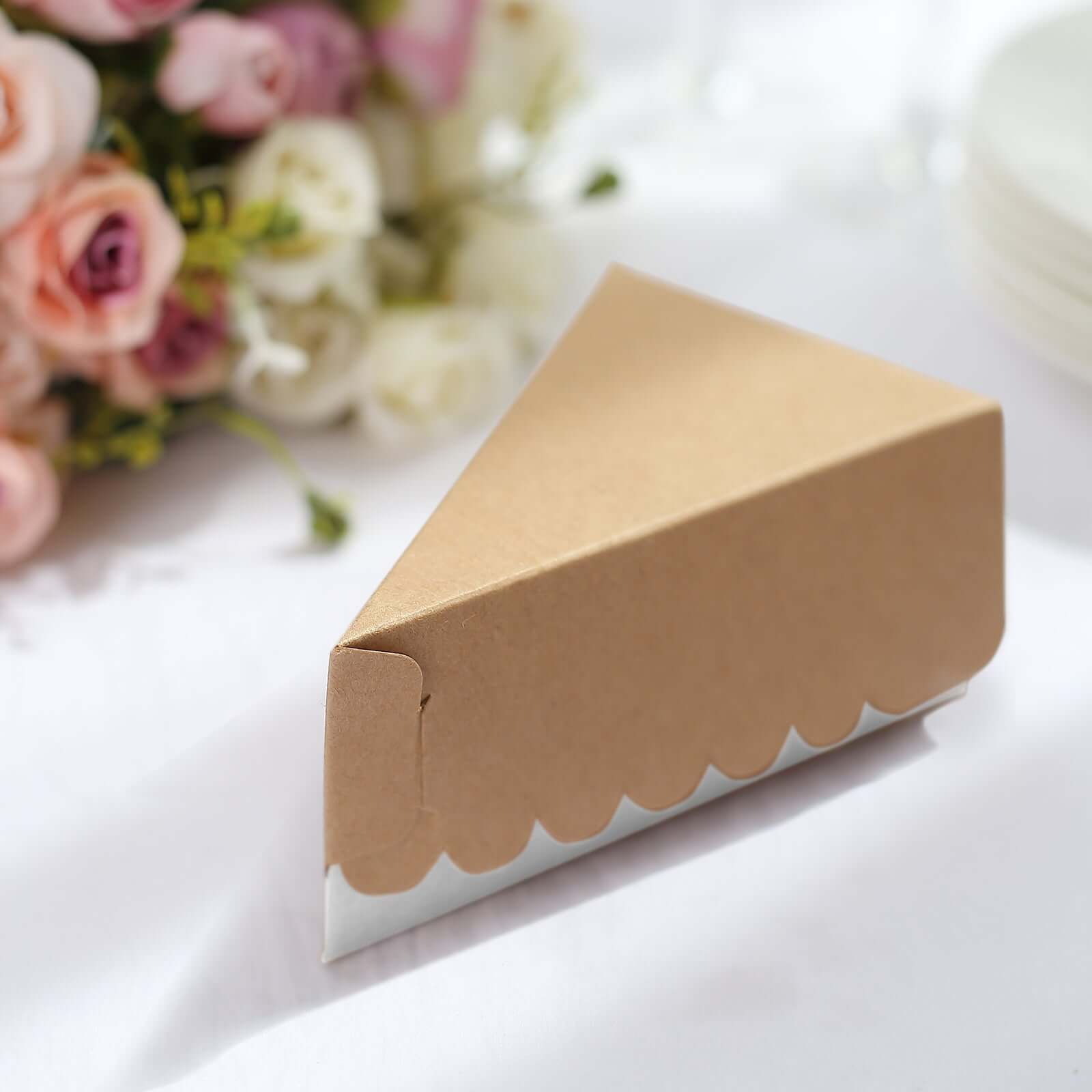 10-Pack Cardstock Triangle Cake Slice Boxes Natural with Scalloped Top - Decorative Takeaway Dessert Containers for Pie Snacks & Party Favors 5x3