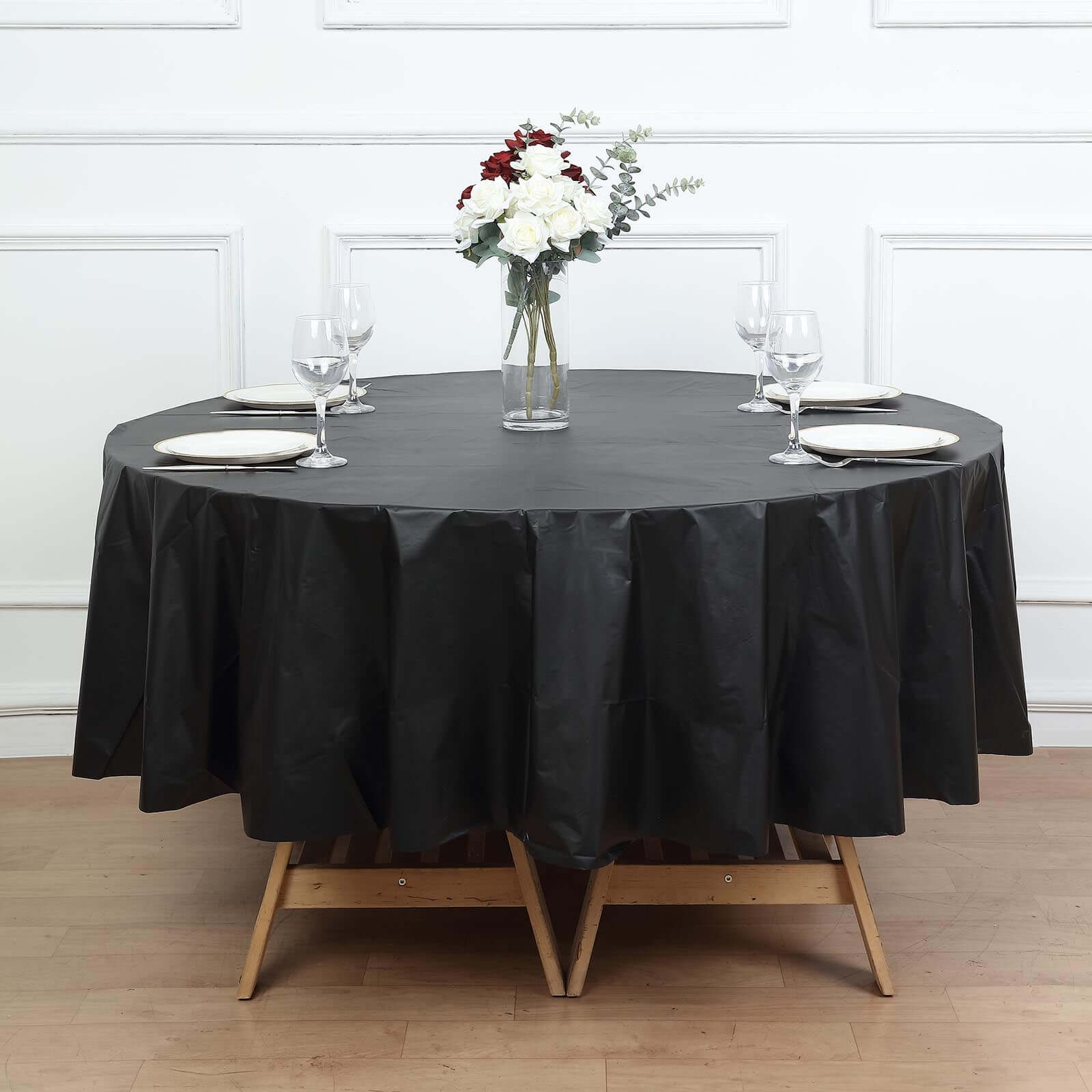 5-Pack Plastic Table Covers Black Round - Durable PVC Disposable Tablecloths for Events 84