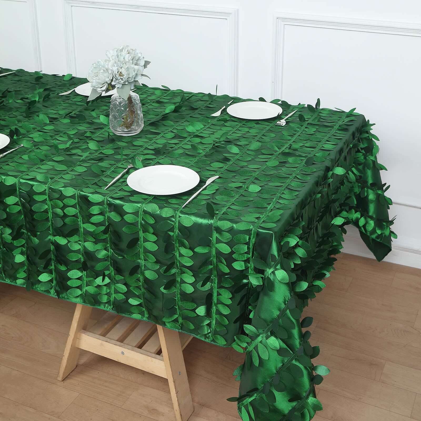 Taffeta 60x102 Rectangle Tablecloth Green | Exquisite 3D Leaf Petal Design for Chic Wedding & Event Decor