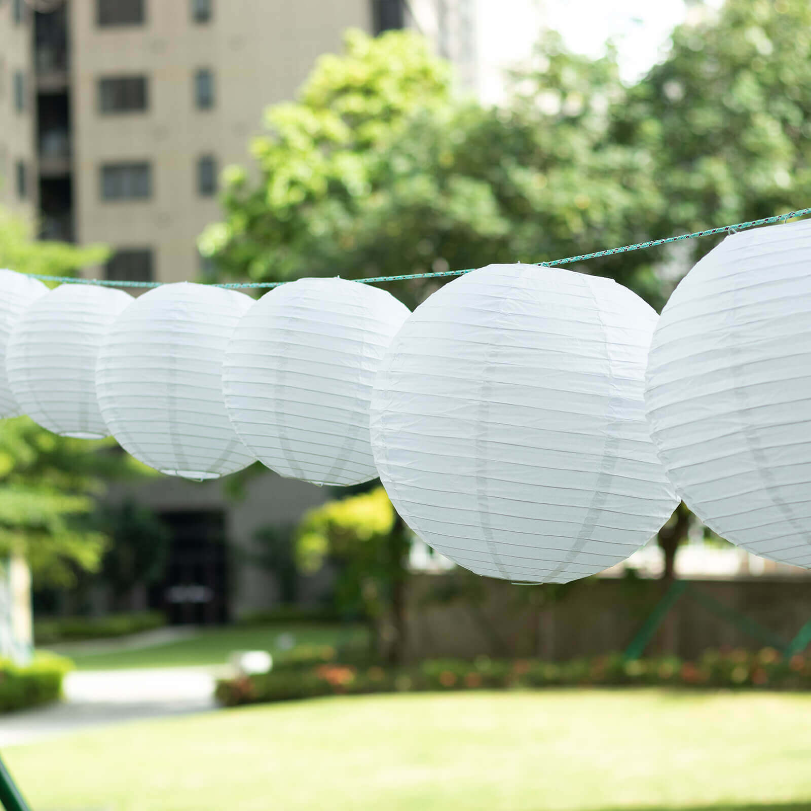 Set of 8 White Hanging Paper Lanterns, Decorative Round Chinese Sky Lanterns, Assorted Sizes  - 6,8,10,14