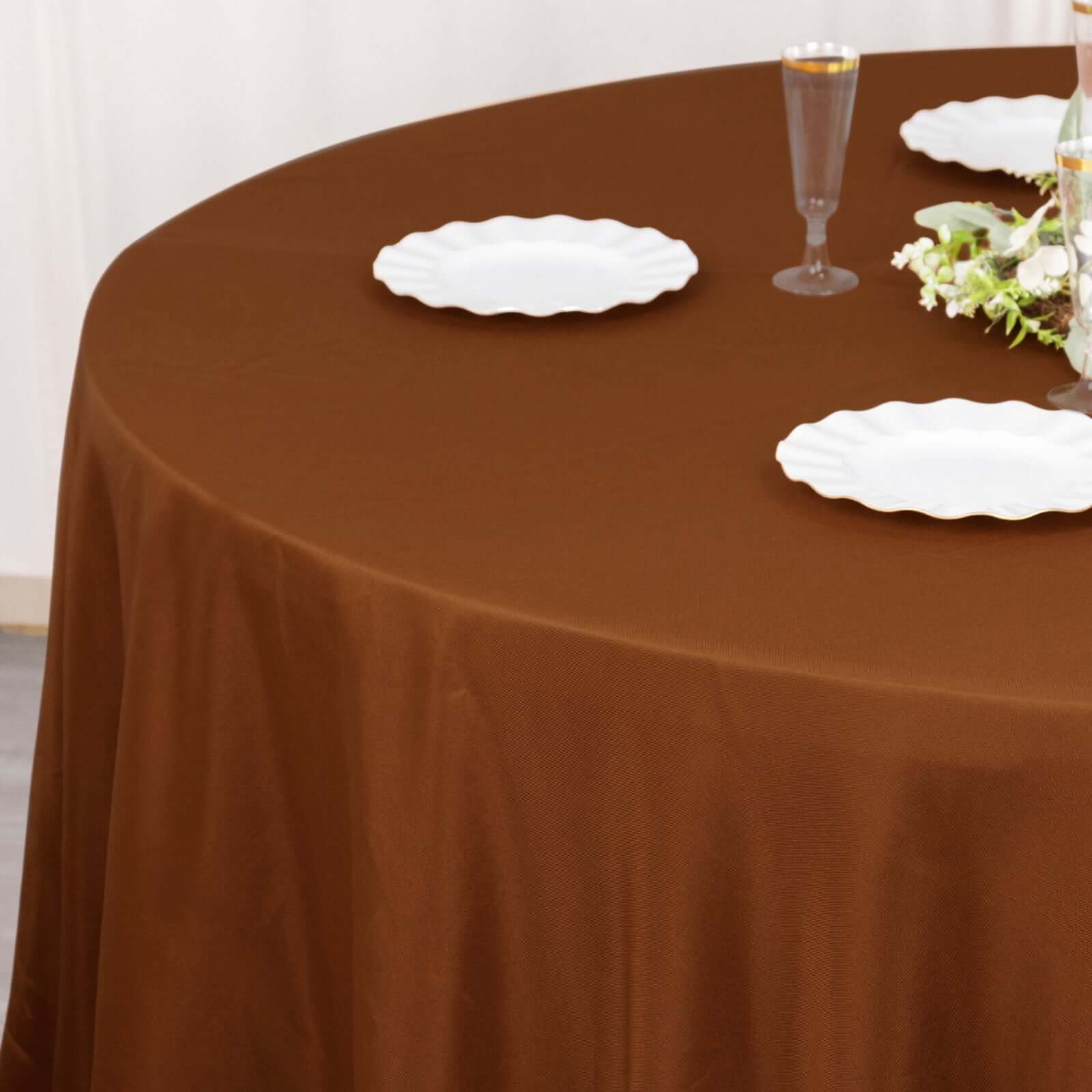 Polyester 120 Round Tablecloth Cinnamon Brown - Seamless Wrinkle-Resistant Table Cover