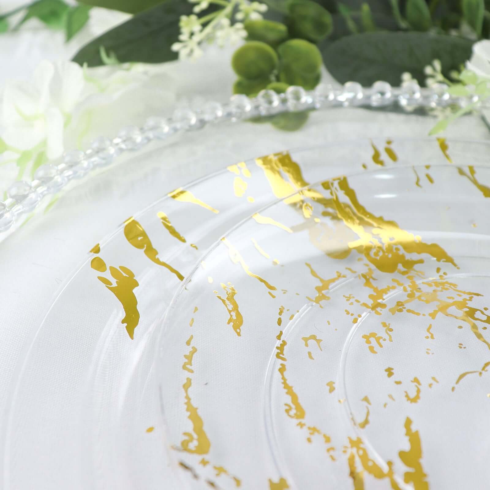 10-Pack Plastic 10 Round Dinner Plates in Clear with Gold Marble Print - Disposable Party Plates for Chic Banquets & Special Occasions