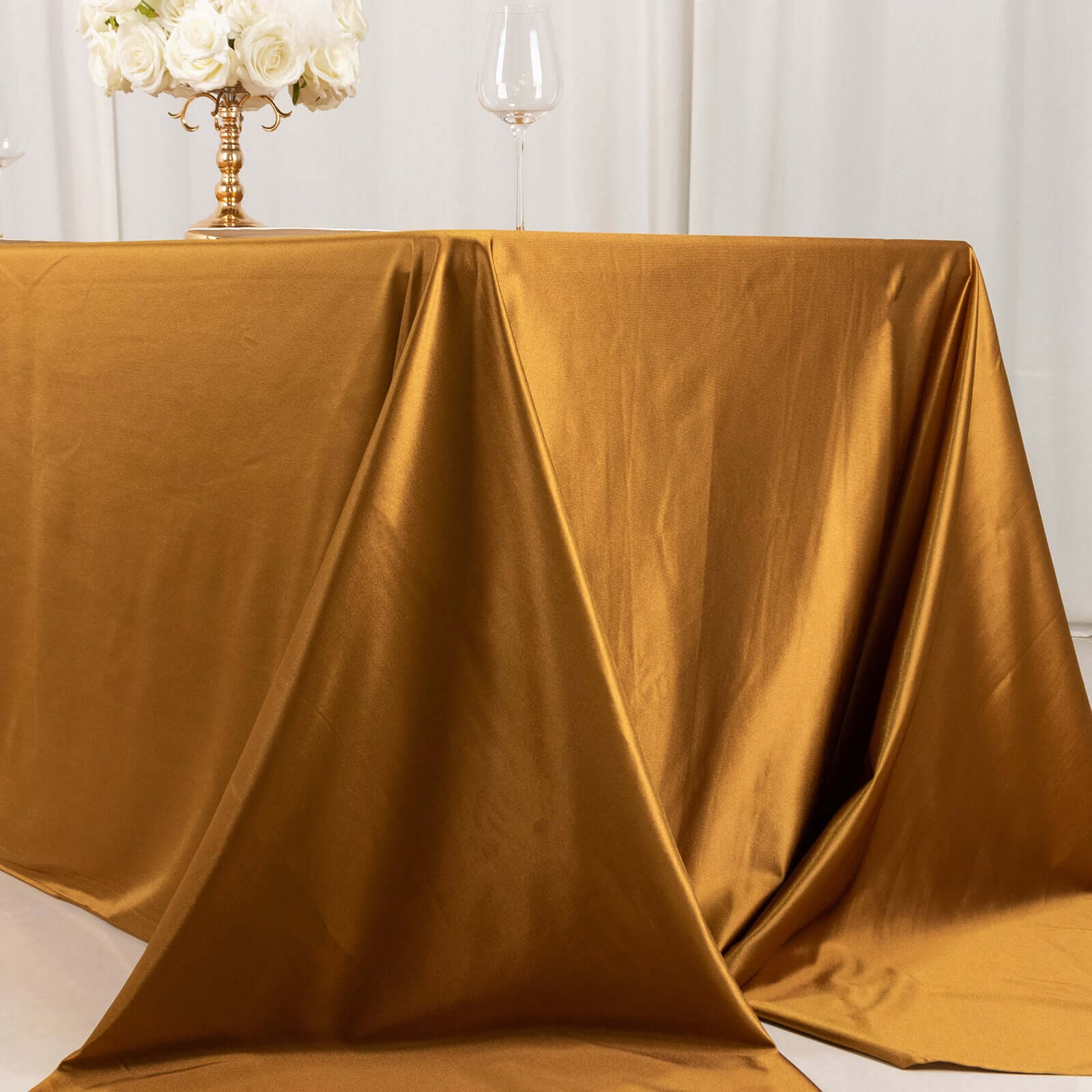 Premium Scuba Rectangular 90x156 Tablecloth Shimmering Gold - Wrinkle Free & Stain Resistant Seamless Table Cover for Weddings and Parties