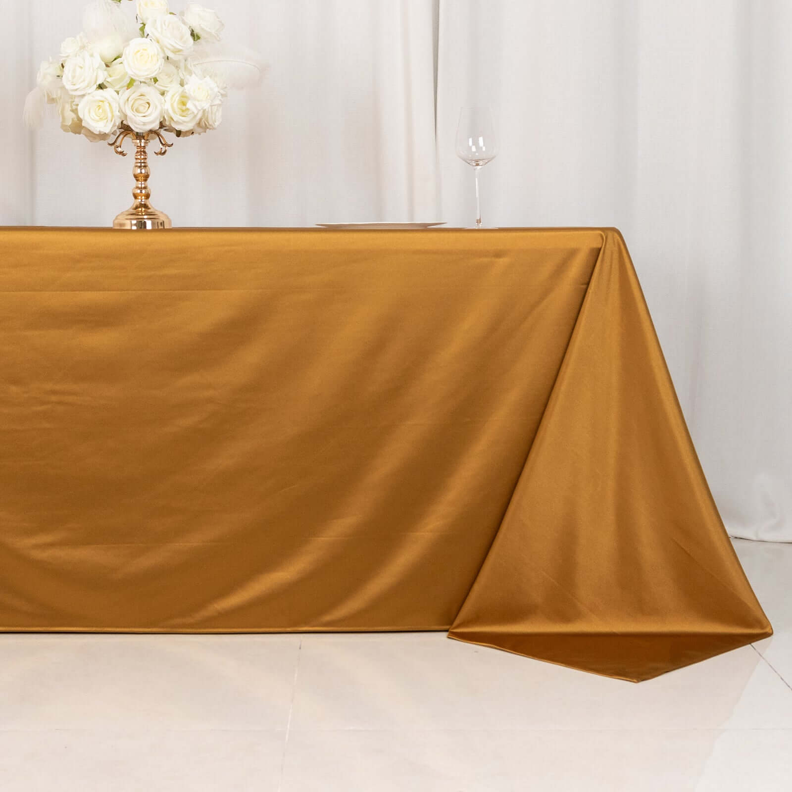 Premium Scuba Rectangular 90x132 Tablecloth Shimmering Gold - Wrinkle Free & Stain Resistant Seamless Table Cover for Weddings and Parties