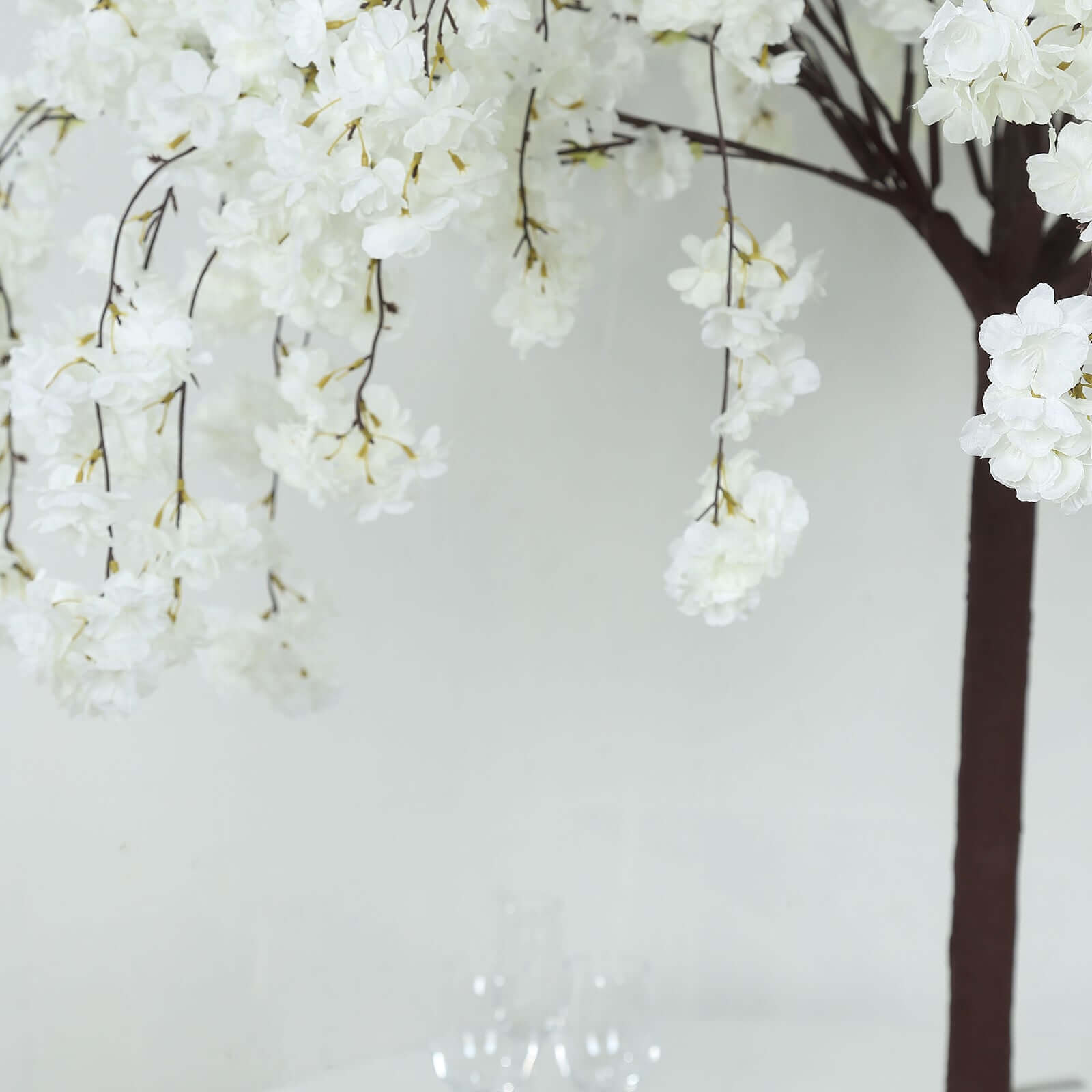 Silk Artificial Cherry Blossom Tree White - Realistic Faux Indoor Sakura Flowers Wishing Tree with Detachable Metal Base for Gardens Parties & Receptions 5ft