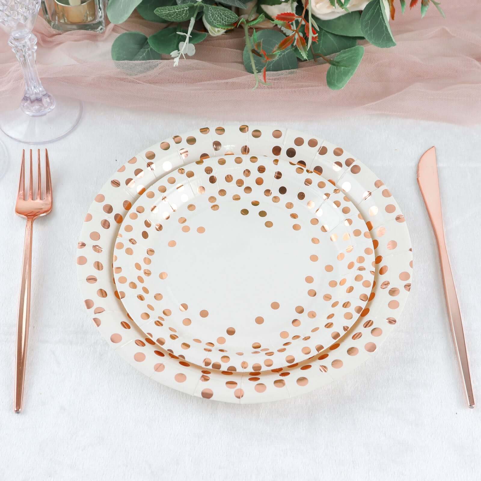 25-Pack Paper Round Dinner Plates 9 White with Metallic Rose Gold Polka Dots - Disposable 300GSM Party Plates for Banquets & Celebrations