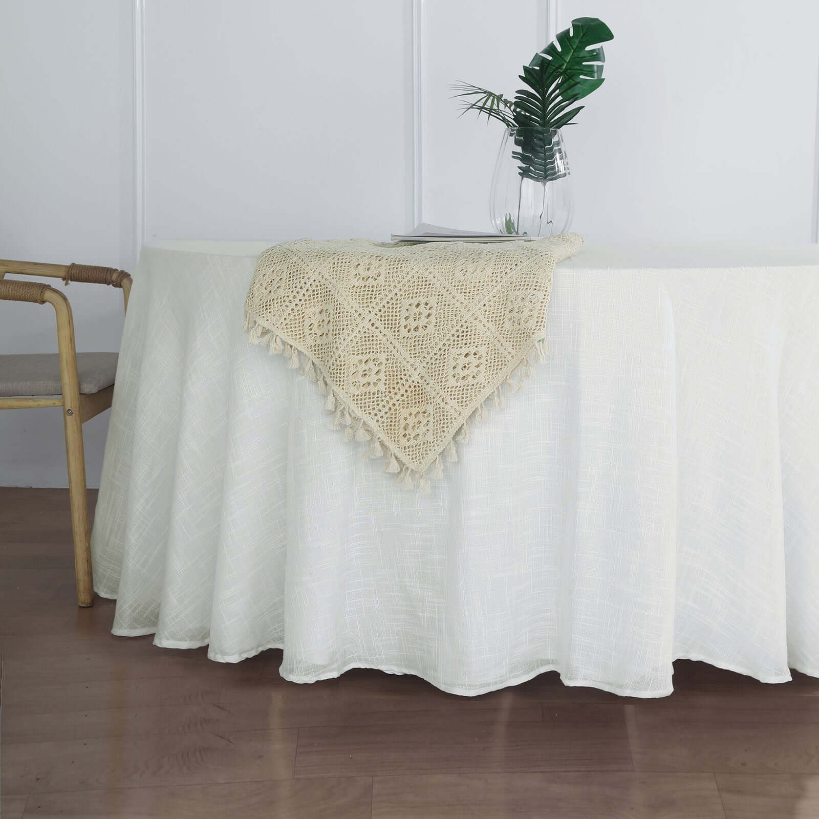 Faux Linen 120 Round Tablecloth White - Modern Slubby Texture with Wrinkle-Resistant Appeal Seamless Table Cover