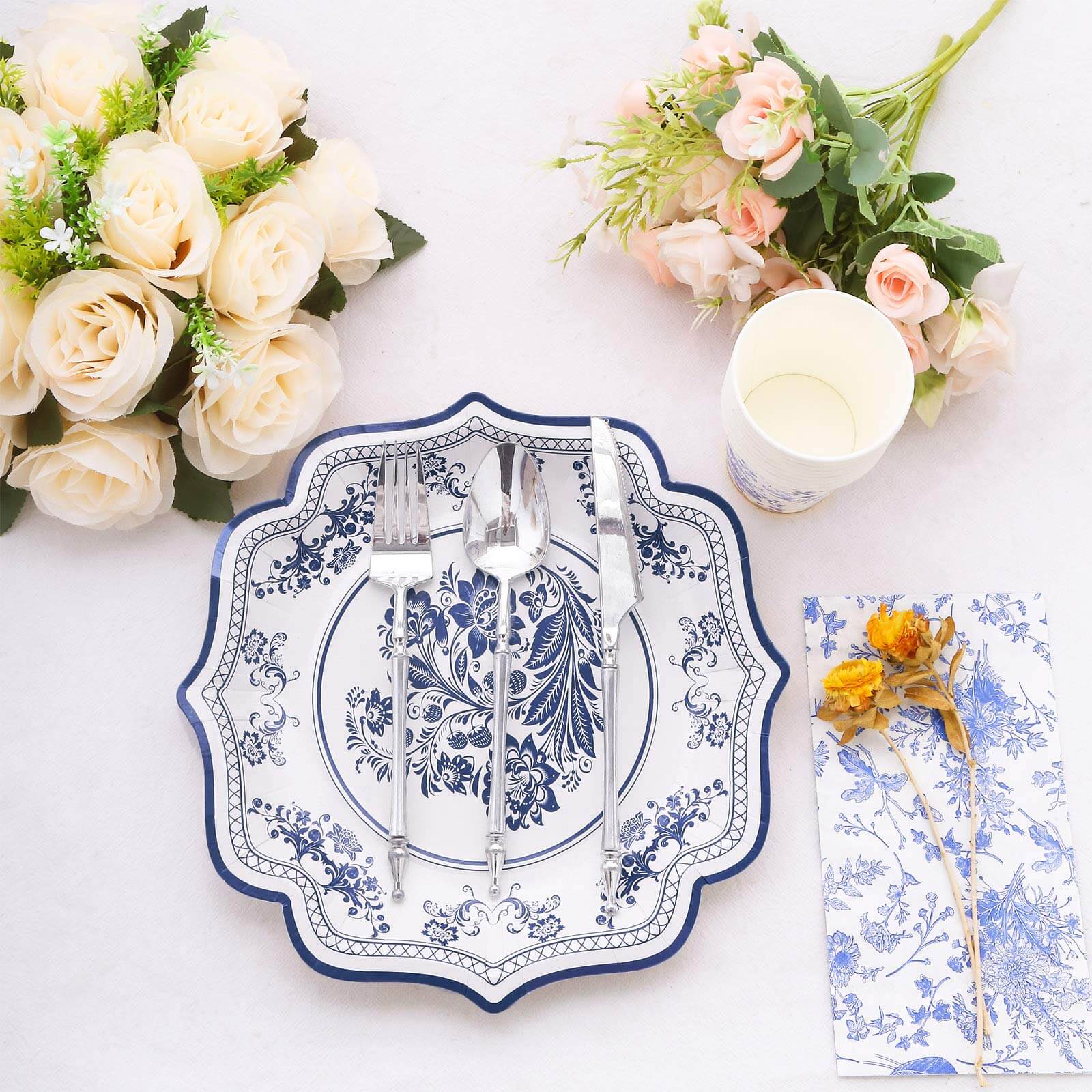 25-Pack Paper Dinner Plates in White with Light Blue French Toile Print & Scallop Rim - Stylish Disposable 300GSM Floral Party Plates 10