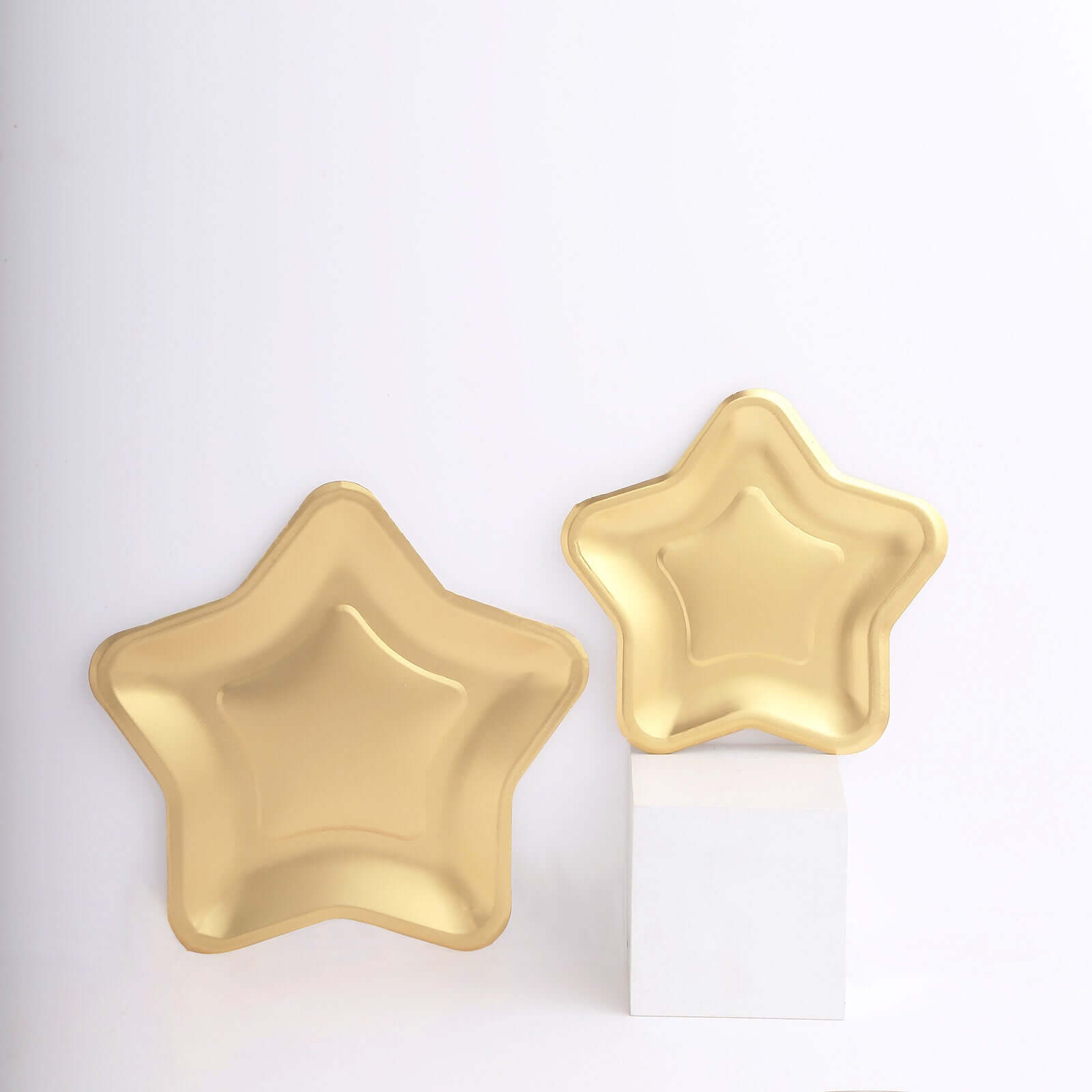 25-Pack Paper Star Shaped Dinner Plates Matte Gold - Eco-friendly Disposable 300GSM Party Plates for Starry-Themed Events 9