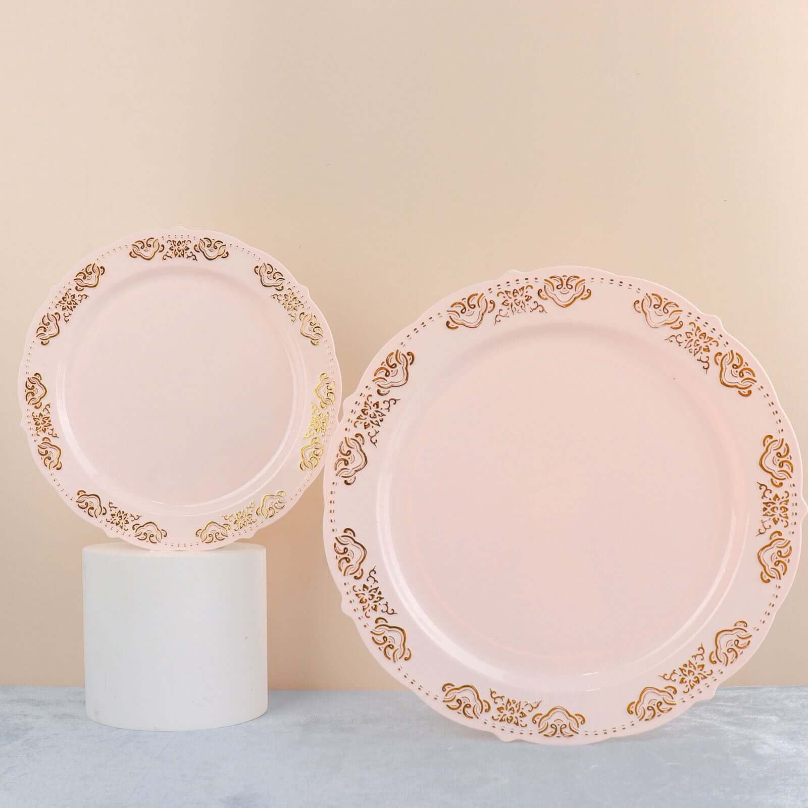 10-Pack Plastic 7.5 Round Appetizer Plates in Blush with Gold Embossed Scalloped Edge - Chic Disposable Salad Plates for Special Occasions & Banquets