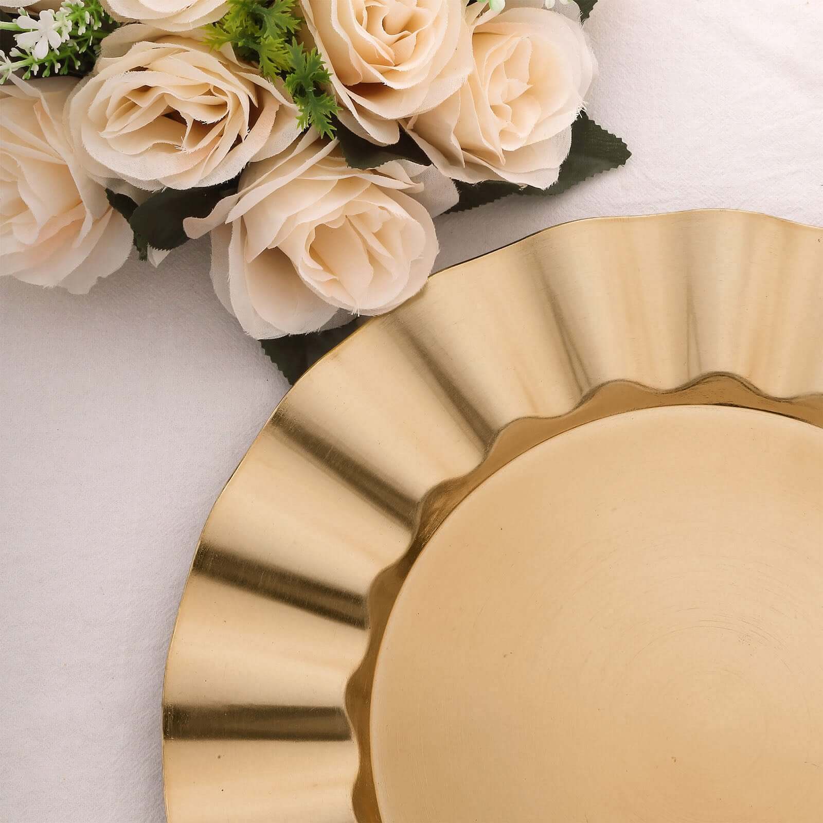 6-Pack Acrylic Plastic Round Charger Plates 13 in Gold with Wavy Scalloped Rim, Decorative Dinner Party Charger Tableware