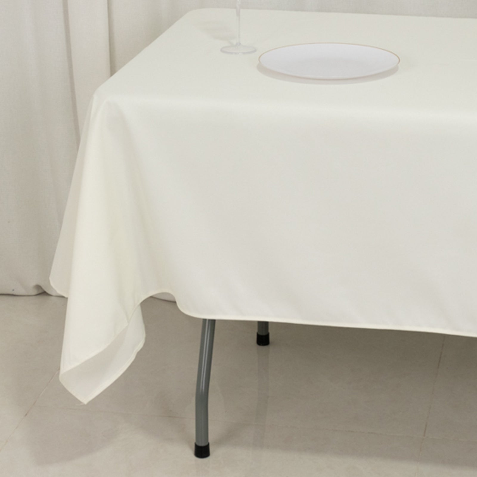 Fire Retardant Premium Polyester 60x102 Rectangular Tablecloth Ivory - High-Performance Table Cover