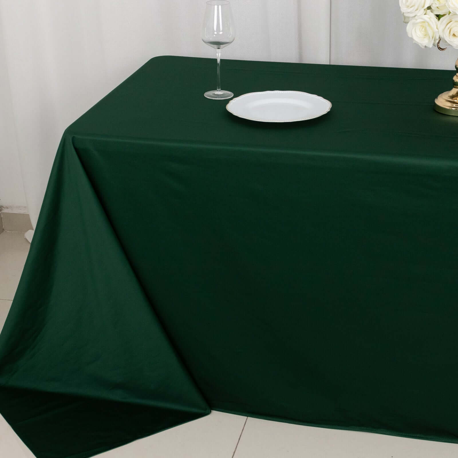 Premium Scuba Rectangular 90x132 Tablecloth Hunter Emerald Green - Wrinkle Free, Stain Resistant & Seamless Table Cover