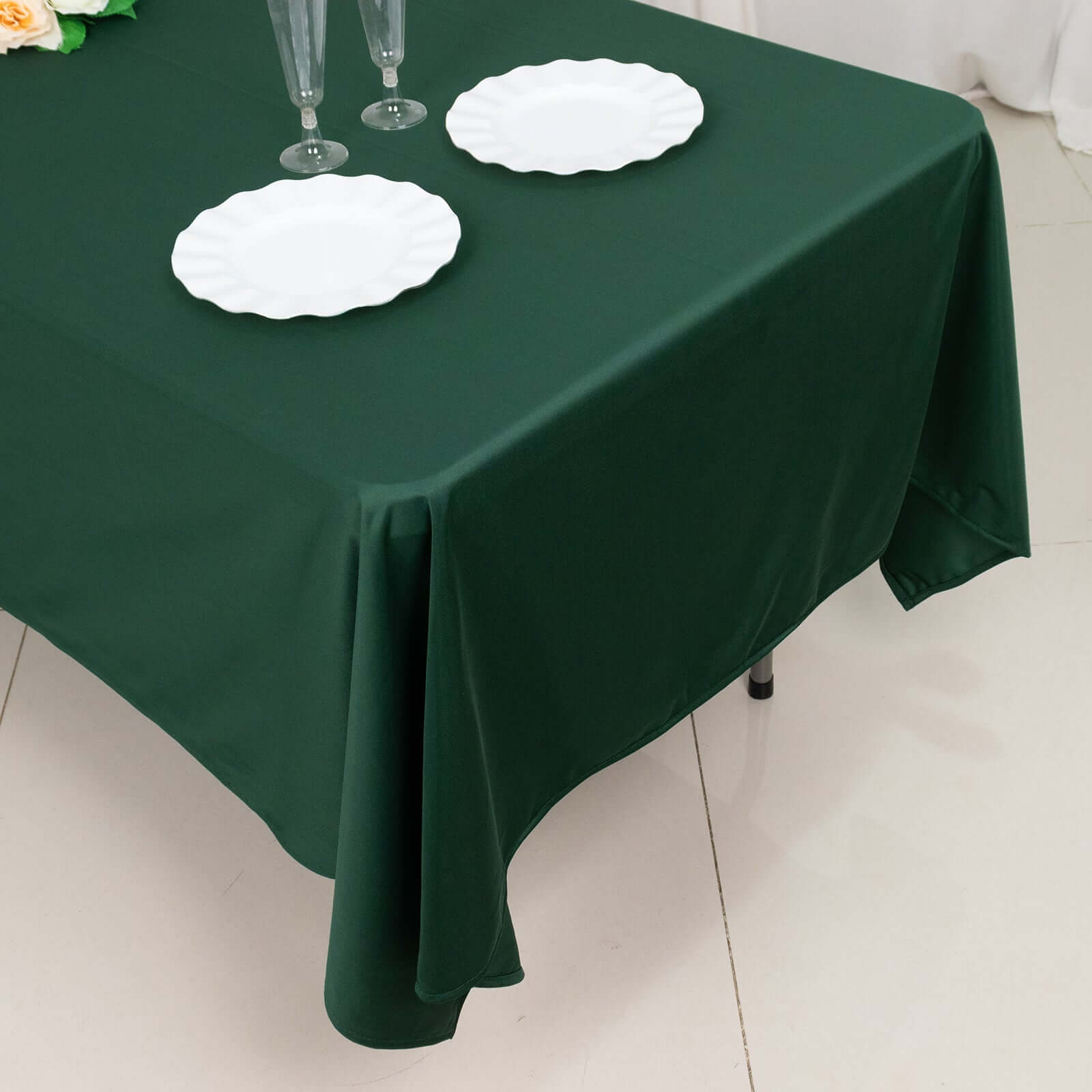 Premium Scuba Rectangular 60x102 Tablecloth Hunter Emerald Green - Wrinkle Free & Stain Resistant Table Cover