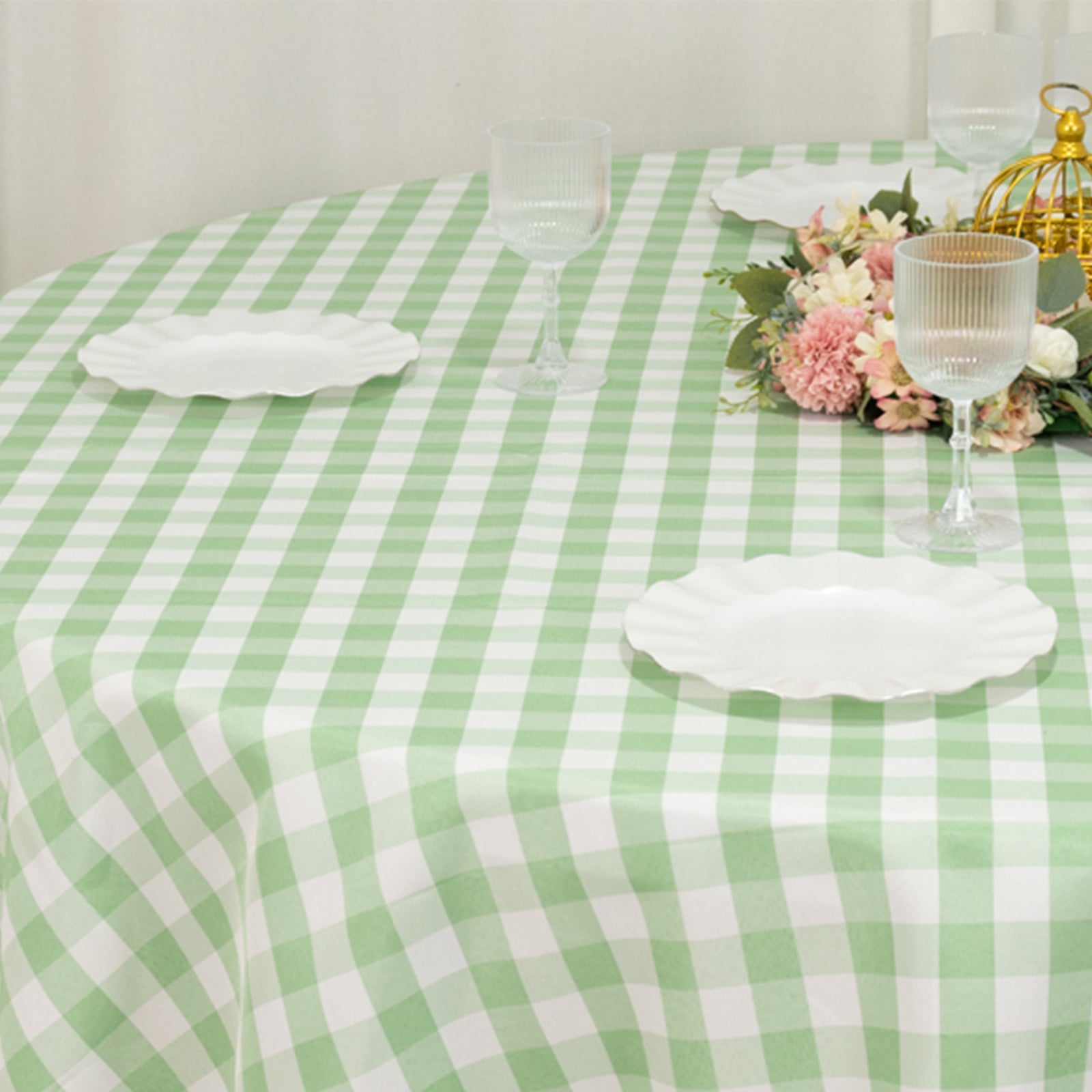 Polyester 108 Round Tablecloth White/Sage Green - Checkered Buffalo Plaid Table Cover