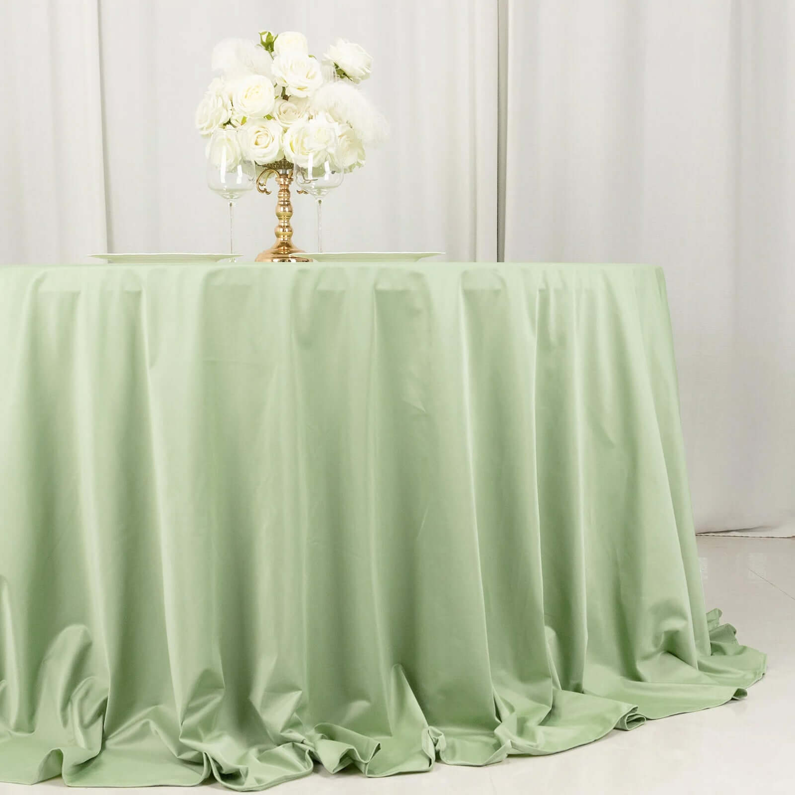 Premium Scuba Round 132 Tablecloth Sage Green - Wrinkle Free & Stain Resistant Seamless Table Cover