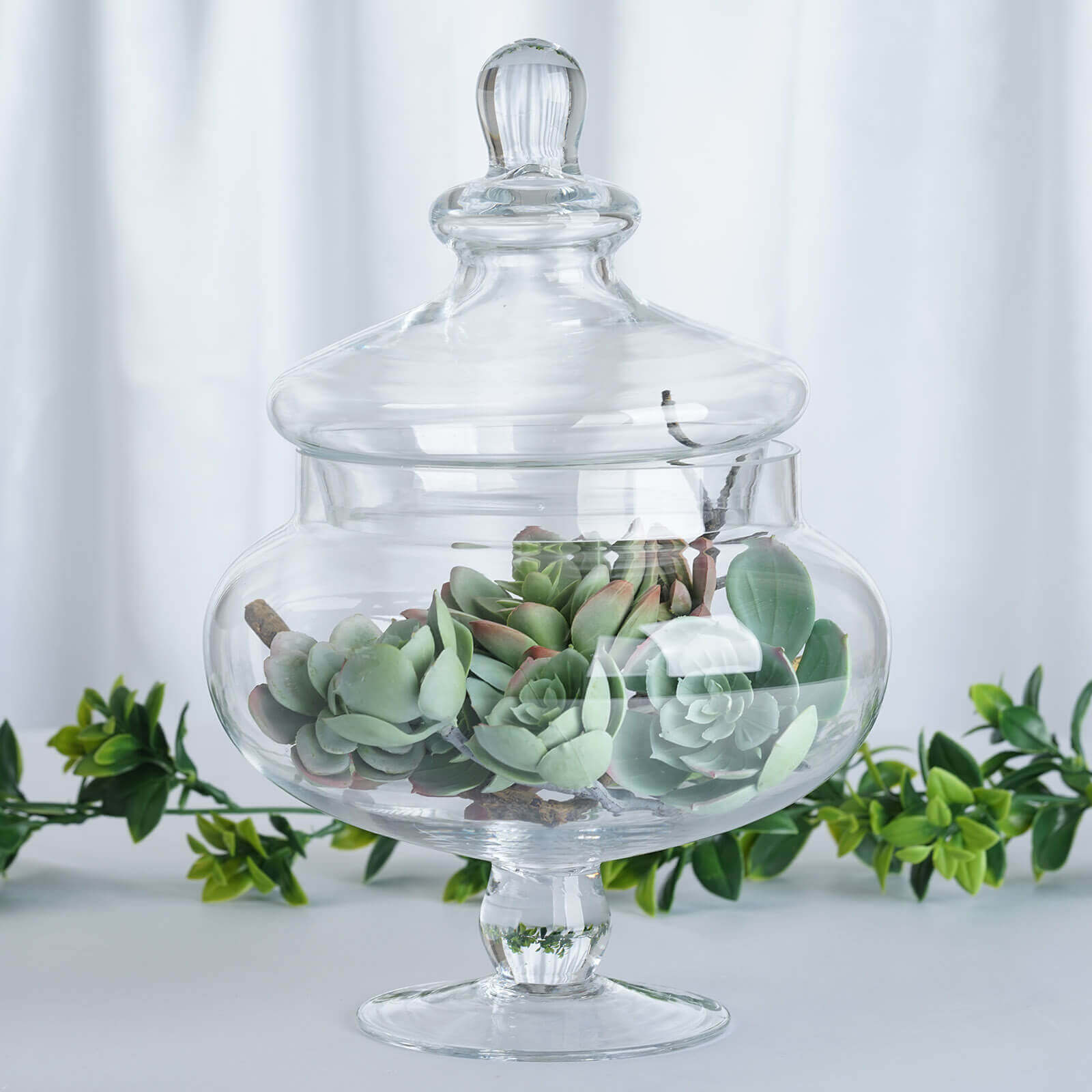 Set of 3 Glass Candy Jars Pedestal Apothecary Design Clear with Snap-On Lids - Stylish Party Favor Containers 10/12/14