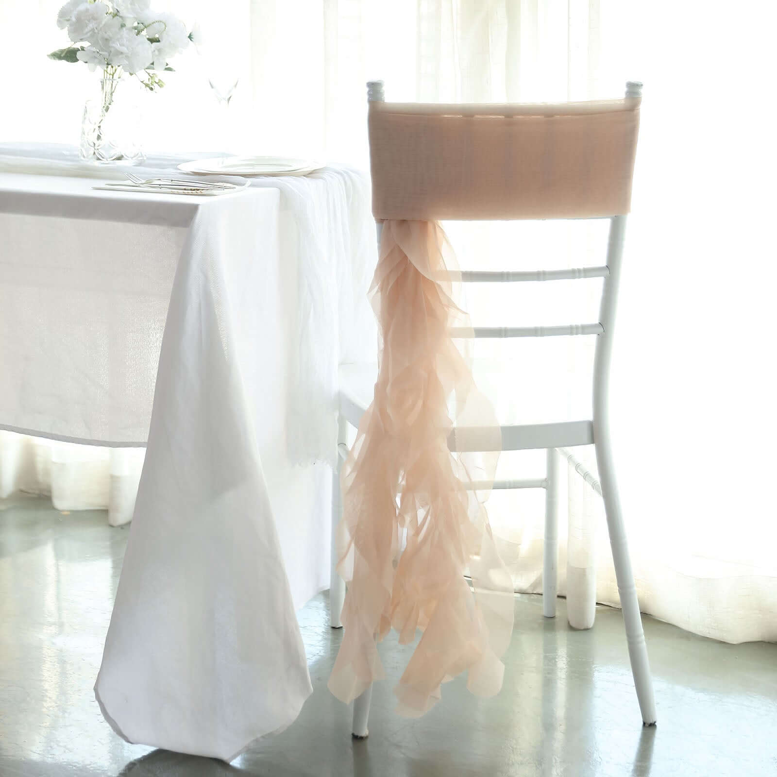 1 Set Chiffon Hoods Chair Sashes with Willow Ruffles Design Nude - Stylish Chair Bow Decor