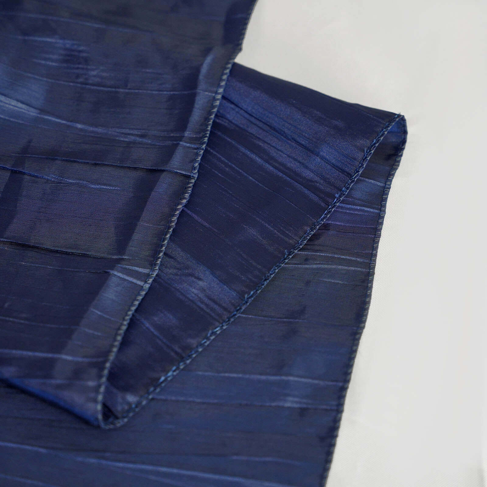 Taffeta 90x156 Rectangle Tablecloth Navy Blue - Accordion Crinkle Seamless Table Cover