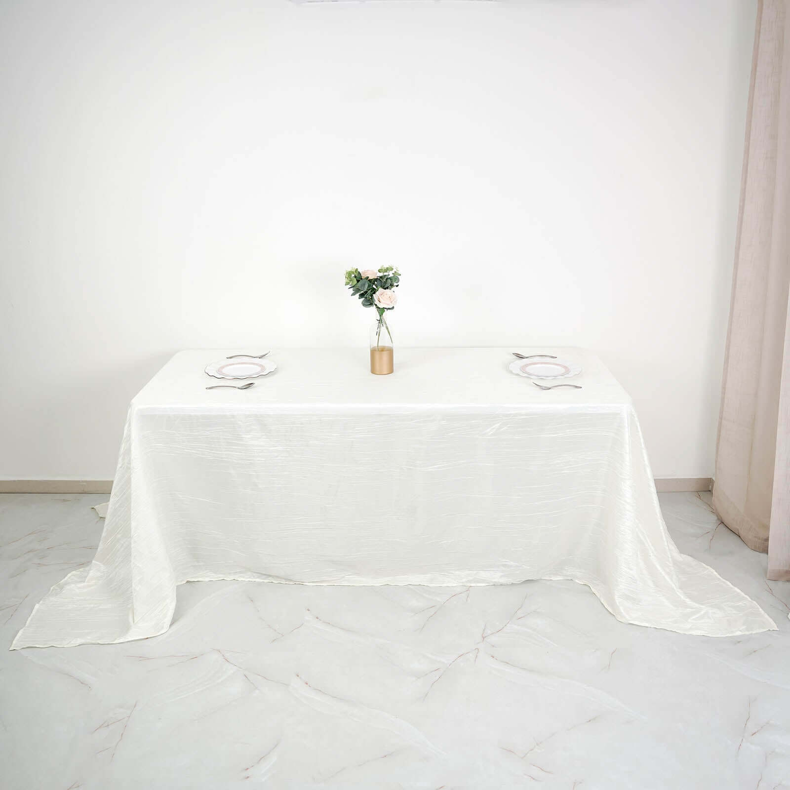 Taffeta 90x132 Rectangle Tablecloth Ivory - Seamless Accordion Crinkle Table Cover