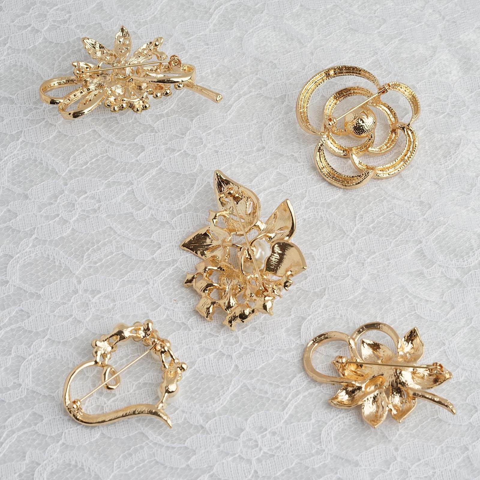 5 Pack Assorted Gold Plated Pearl and Rhinestone Brooches Floral Sash Pin Brooch Bouquet Decor