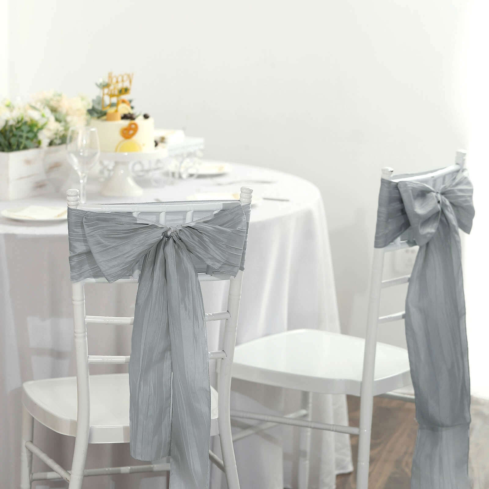 5 Pack Taffeta 6x106 Chair Sashes Silver Accordion Crinkle Texture - Stylish Decor for Weddings & Gatherings