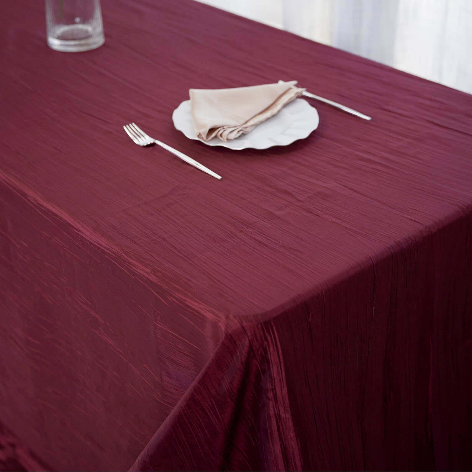 Taffeta 90x156 Rectangle Tablecloth Burgundy - Accordion Crinkle Seamless Table Cover