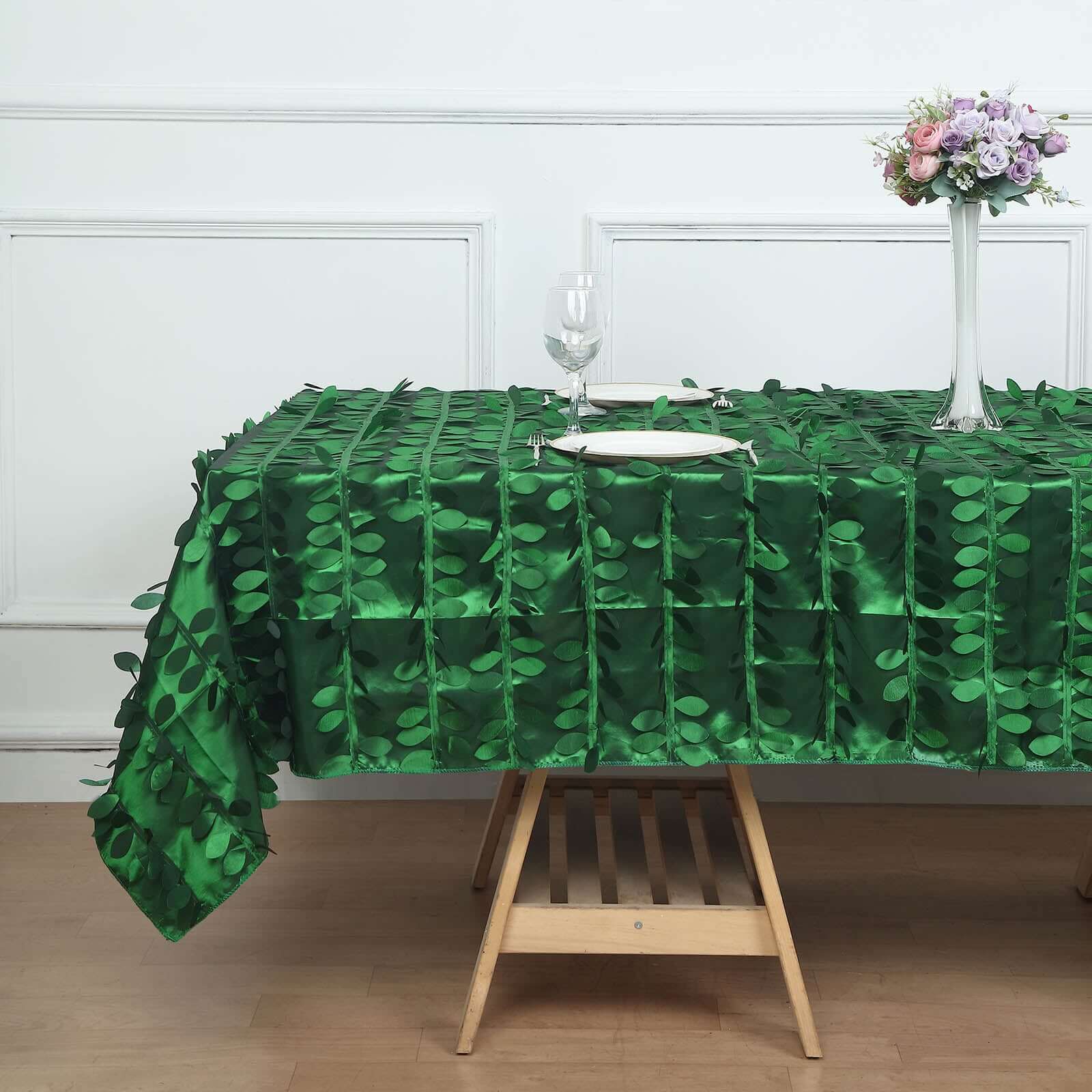 Taffeta 60x102 Rectangle Tablecloth Green | Exquisite 3D Leaf Petal Design for Chic Wedding & Event Decor