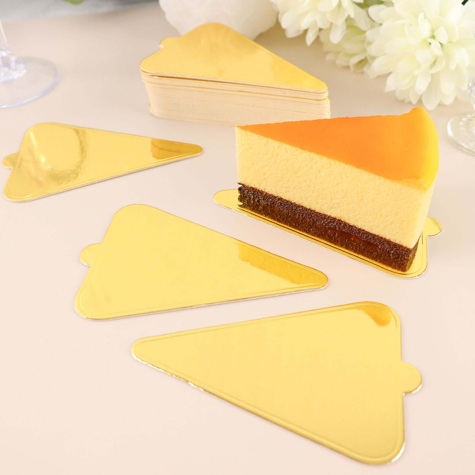 50-Pack Triangle Cake Boards in Gold Cardboard - Grease Proof Mini Paper Trays for Pastries Cupcakes & Dessert Slices 2.8x 4.5