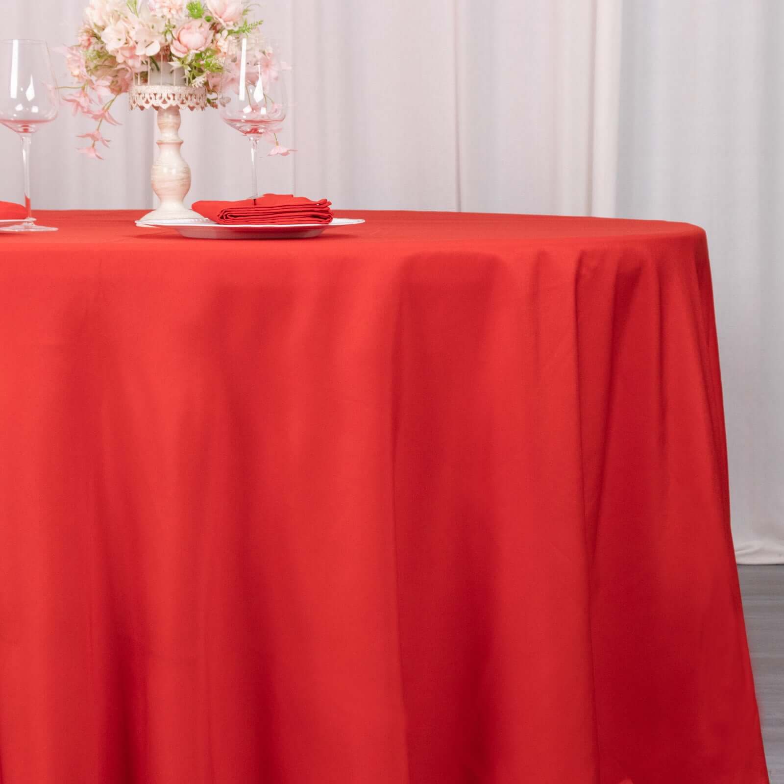 Premium Polyester 108 Round Tablecloth Red - Wrinkle-Resistant 220GSM Table Cover