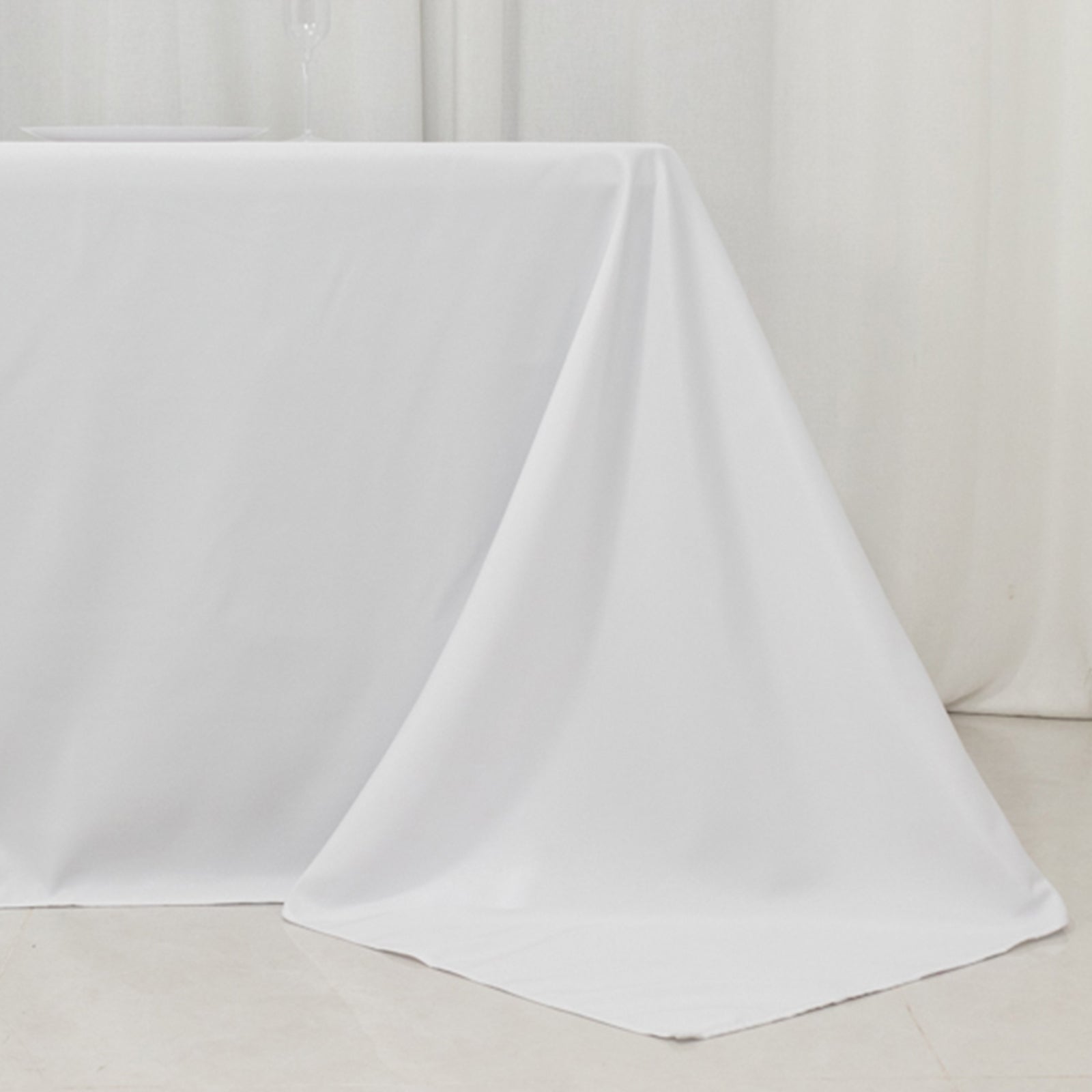 Fire Retardant Premium Polyester 90x156 Rectangular Tablecloth White - Stylish High-Performance Seamless Table Cover for Large Gatherings