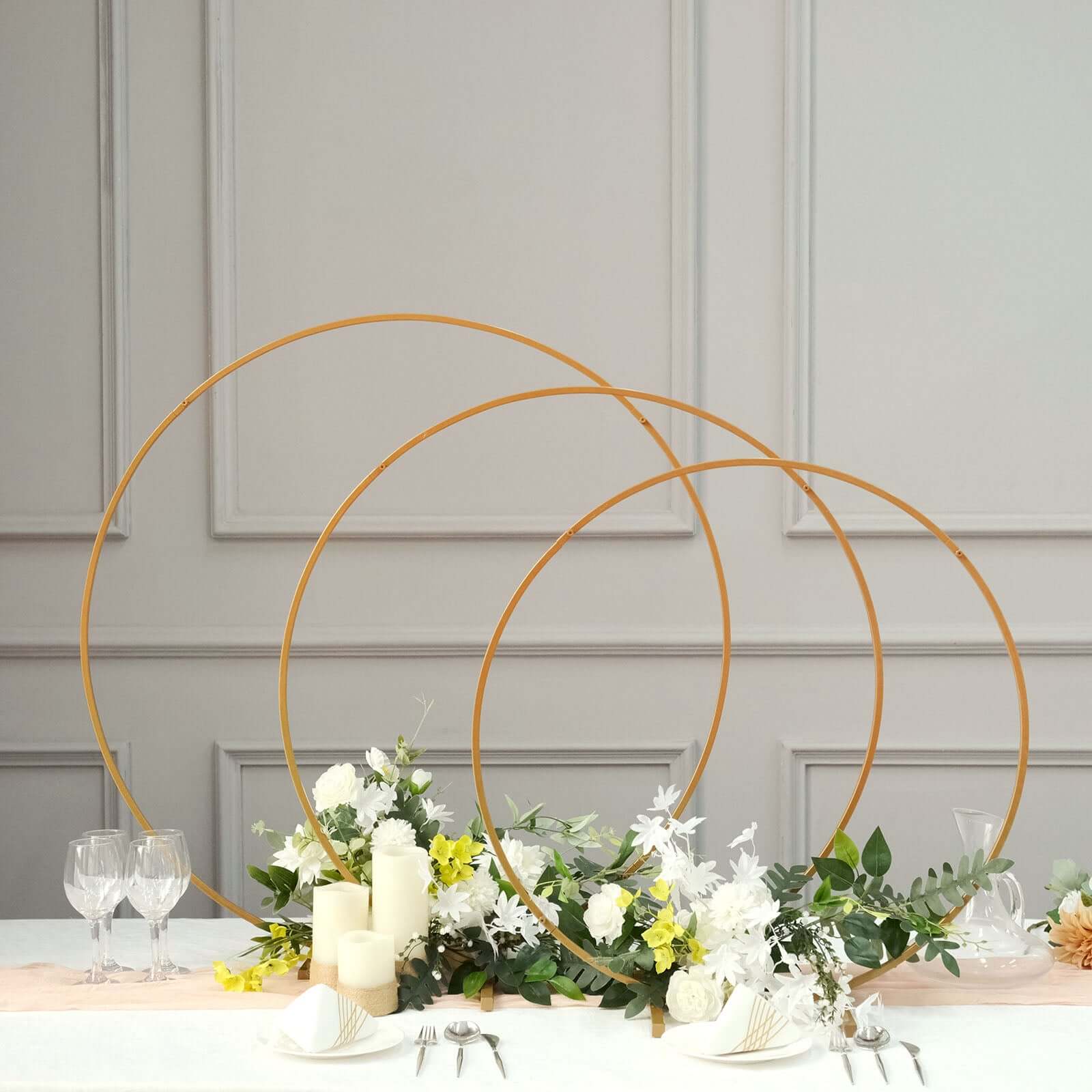 28 Gold Metal Round Hoop Wedding Centerpiece, Self Standing Table Floral Wreath Frame