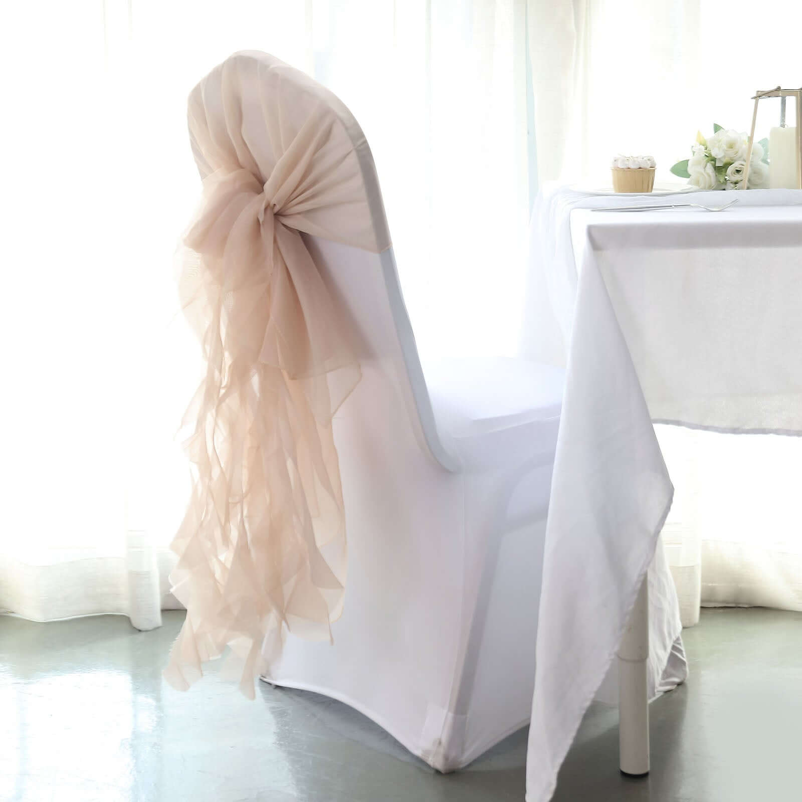 1 Set Chiffon Hoods Chair Sashes with Willow Ruffles Design Nude - Stylish Chair Bow Decor