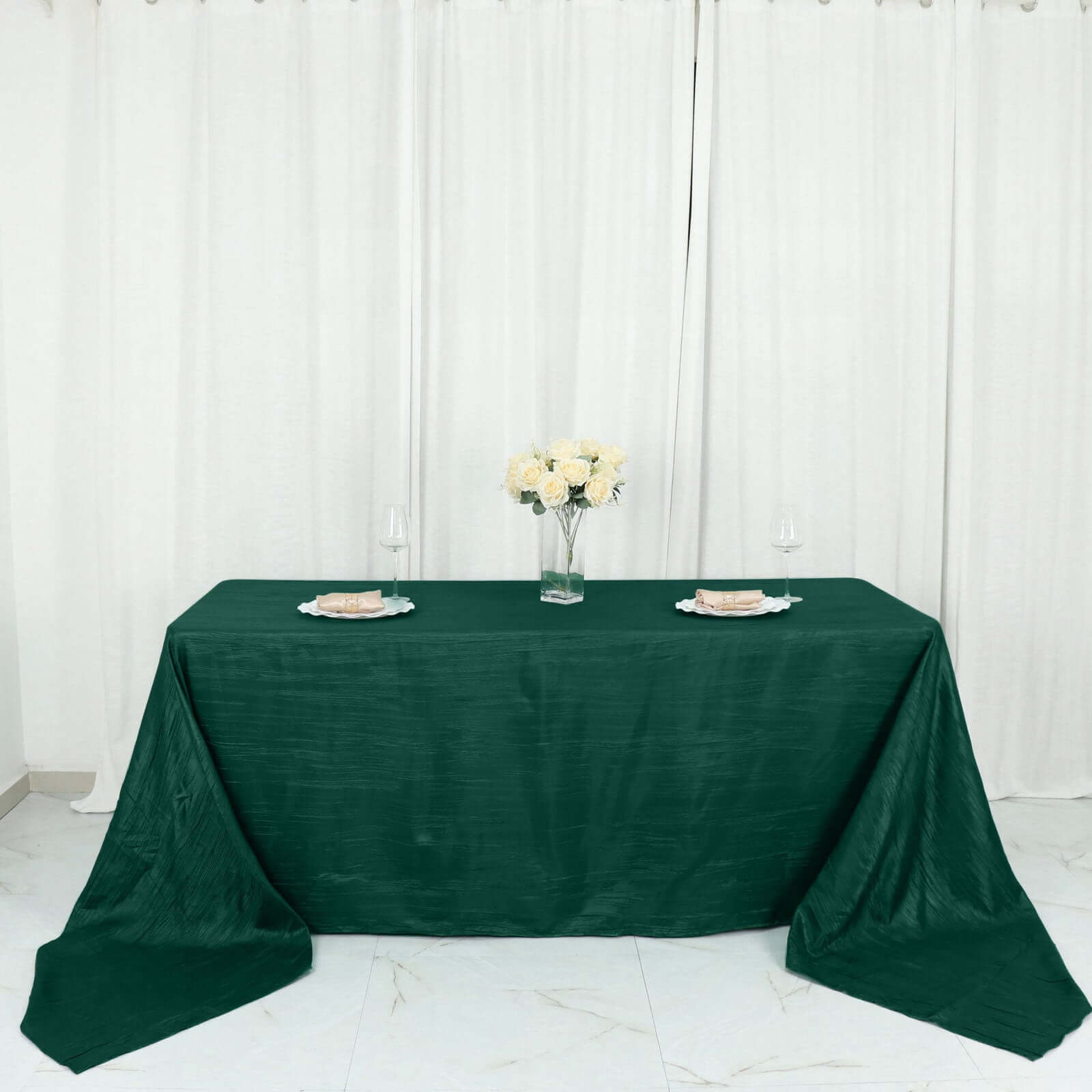 Taffeta 90x156 Rectangle Tablecloth Hunter Emerald Green - Accordion Crinkle Seamless Table Cover