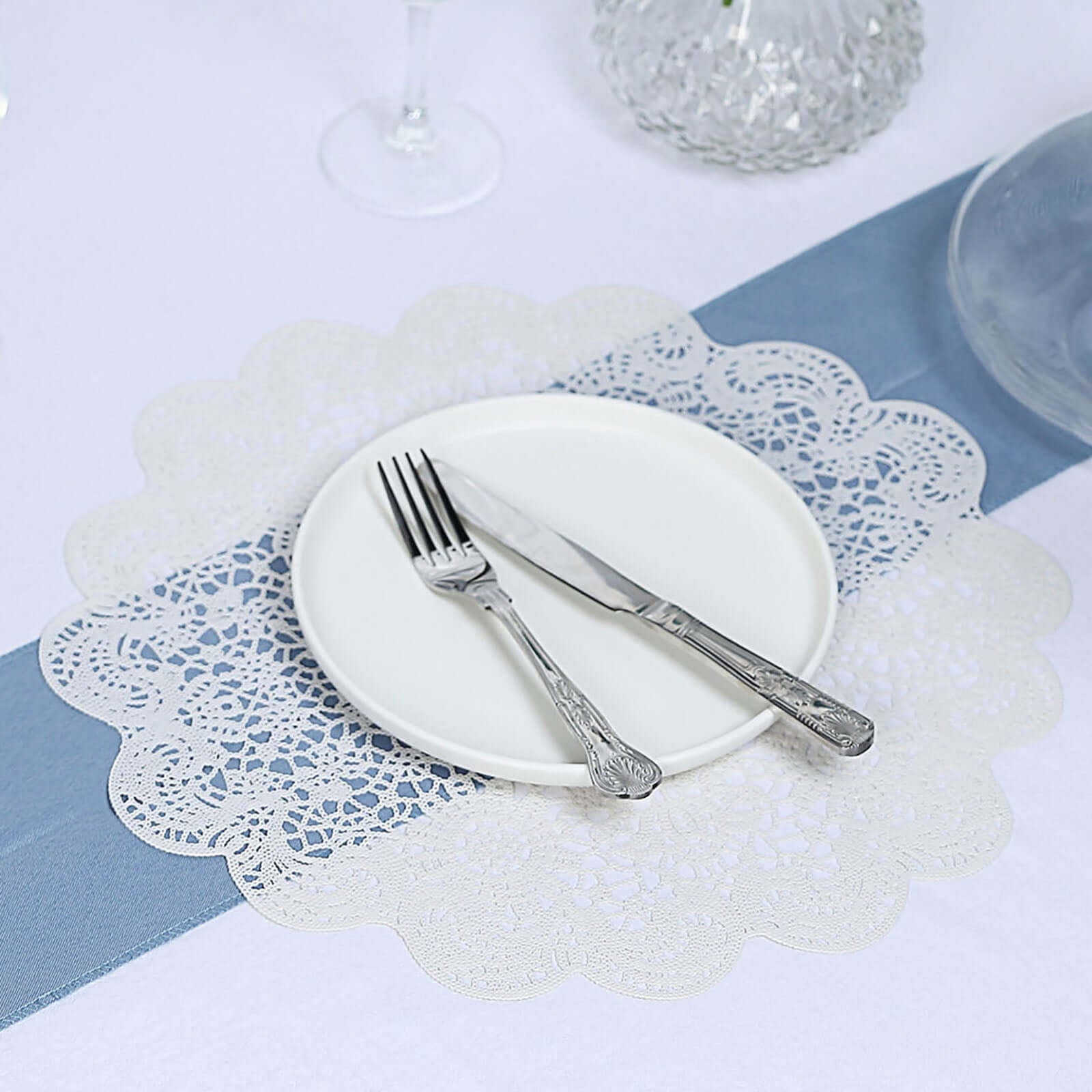 6-Pack Dining Table Mats Floral Lace Design White - Vinyl Non-Slip Surface with Vintage Appeal 15