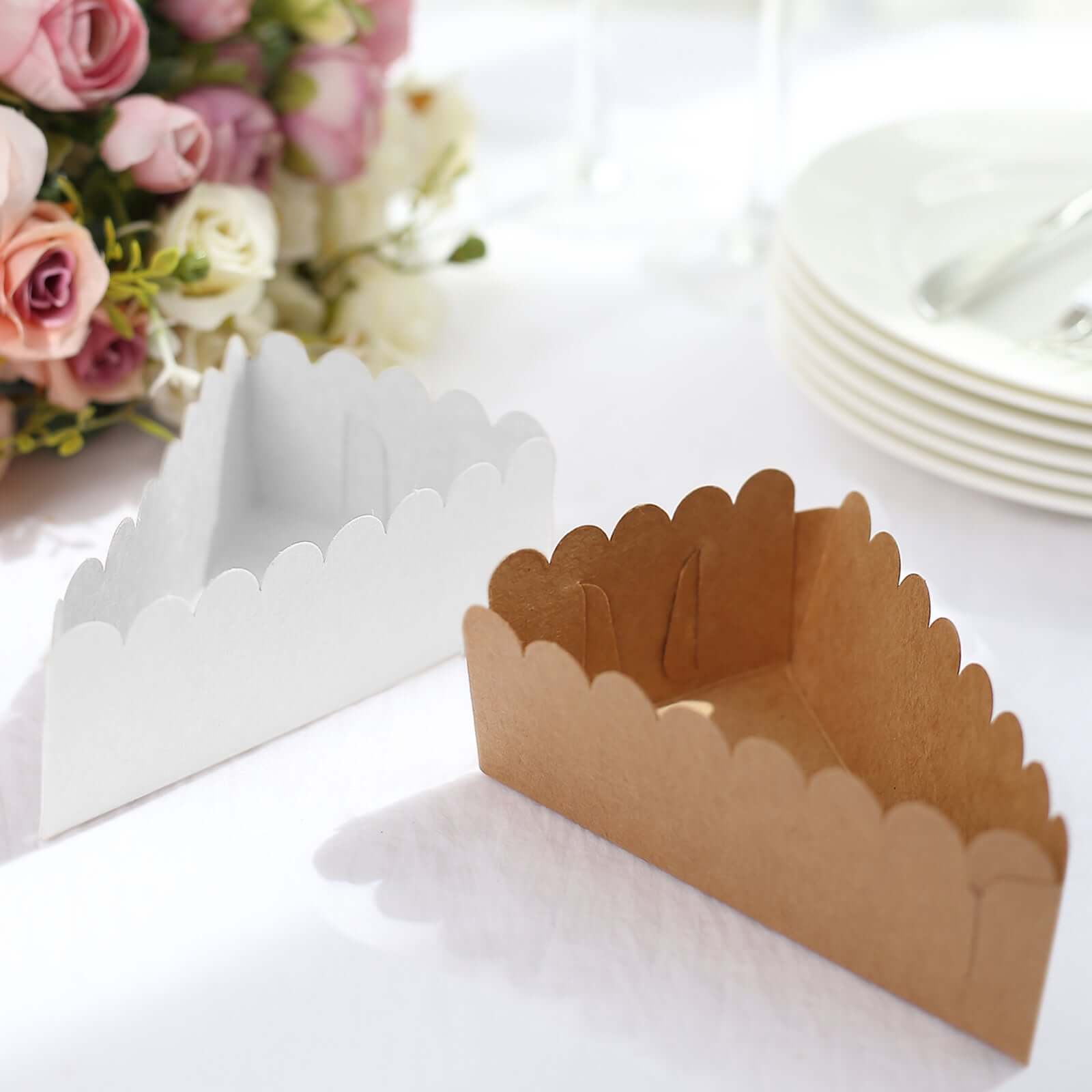 10-Pack Cardstock Triangle Cake Slice Boxes Natural with Scalloped Top - Decorative Takeaway Dessert Containers for Pie Snacks & Party Favors 5x3