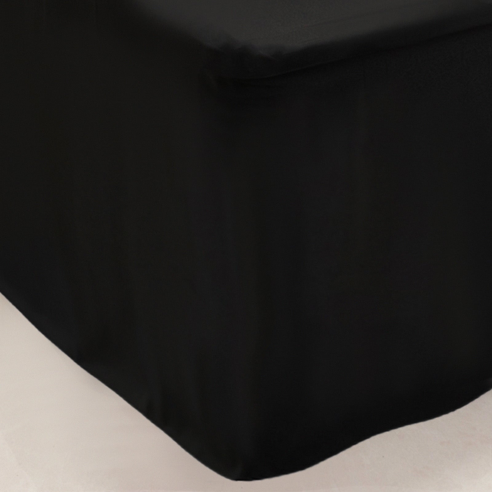 Fitted Polyester 72x24x42 Rectangle Tablecloth Black - Secure Fit for Elevated Tables