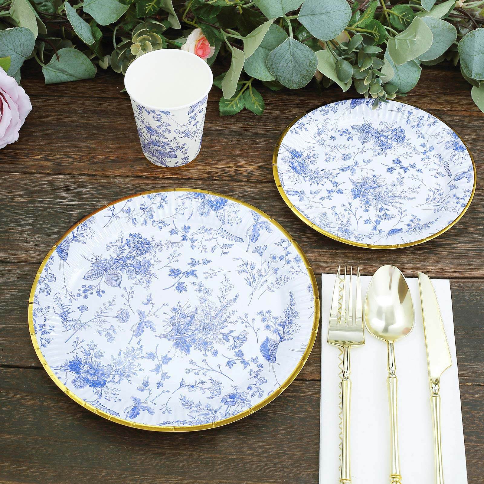 25-Pack Paper 9 Round Dinner Plates in White with Light Blue French Toile Pattern & Gold Rim - Disposable Party Plates for Picnics & Chic Brunches
